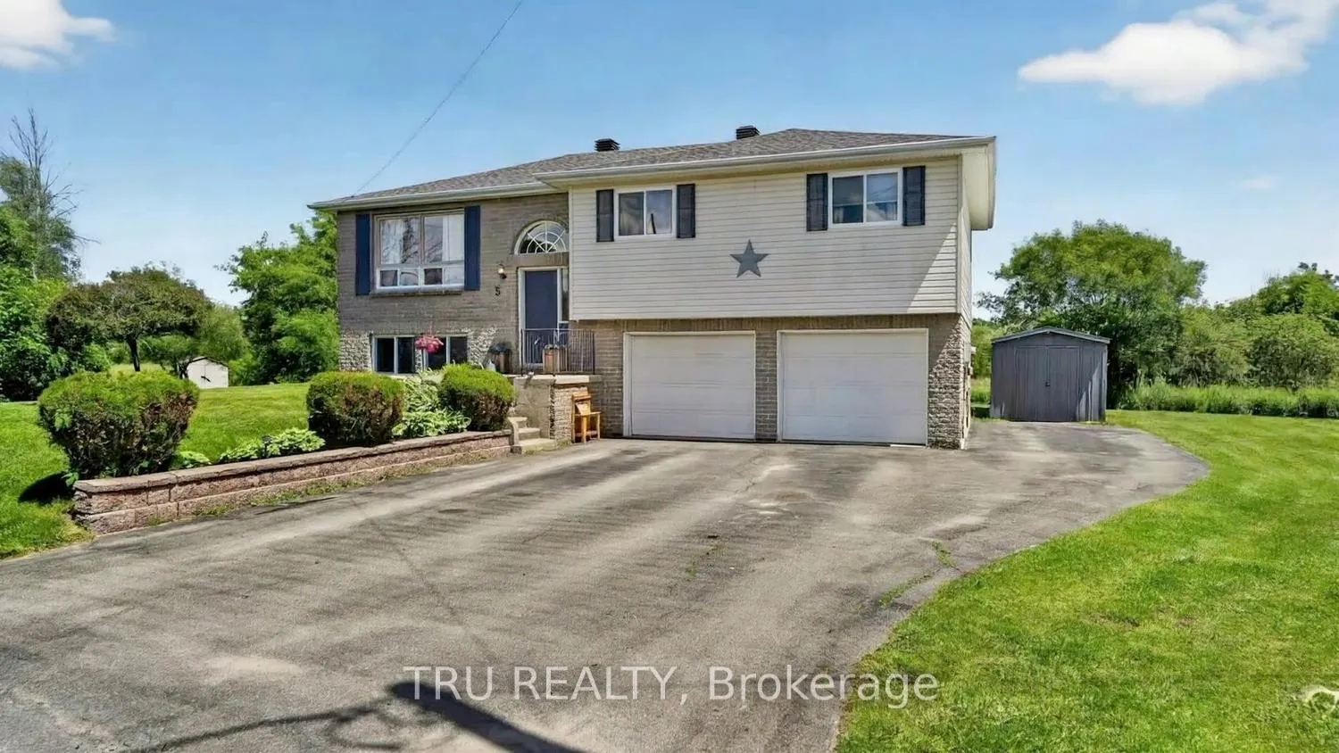 Photo 1 of 5 Brookview Crescent, Athens, R of Yonge & Escott Twp — HOMEH