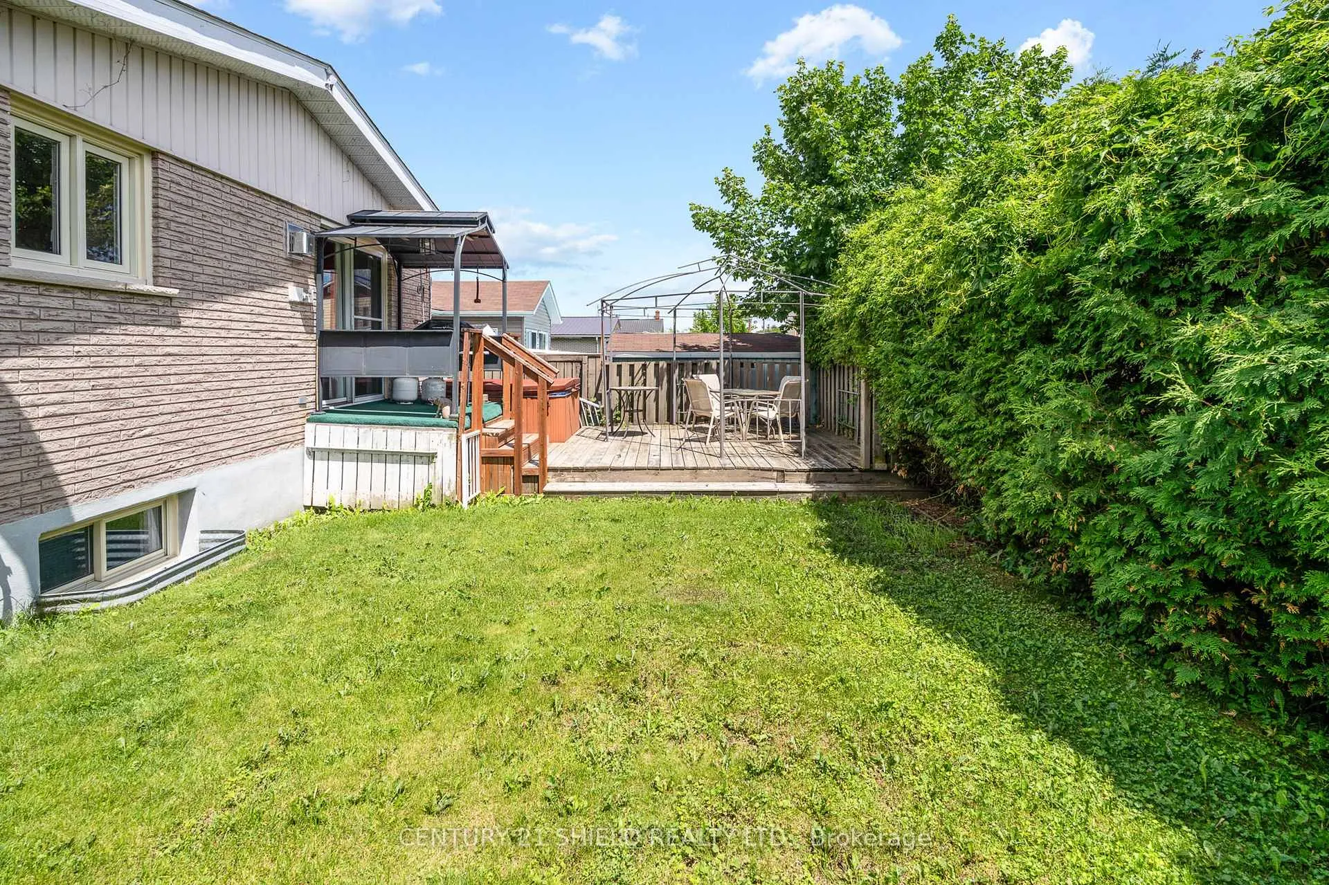 Photo 12 of 38 Clement Street, North Glengarry, Alexandria — HOMEH