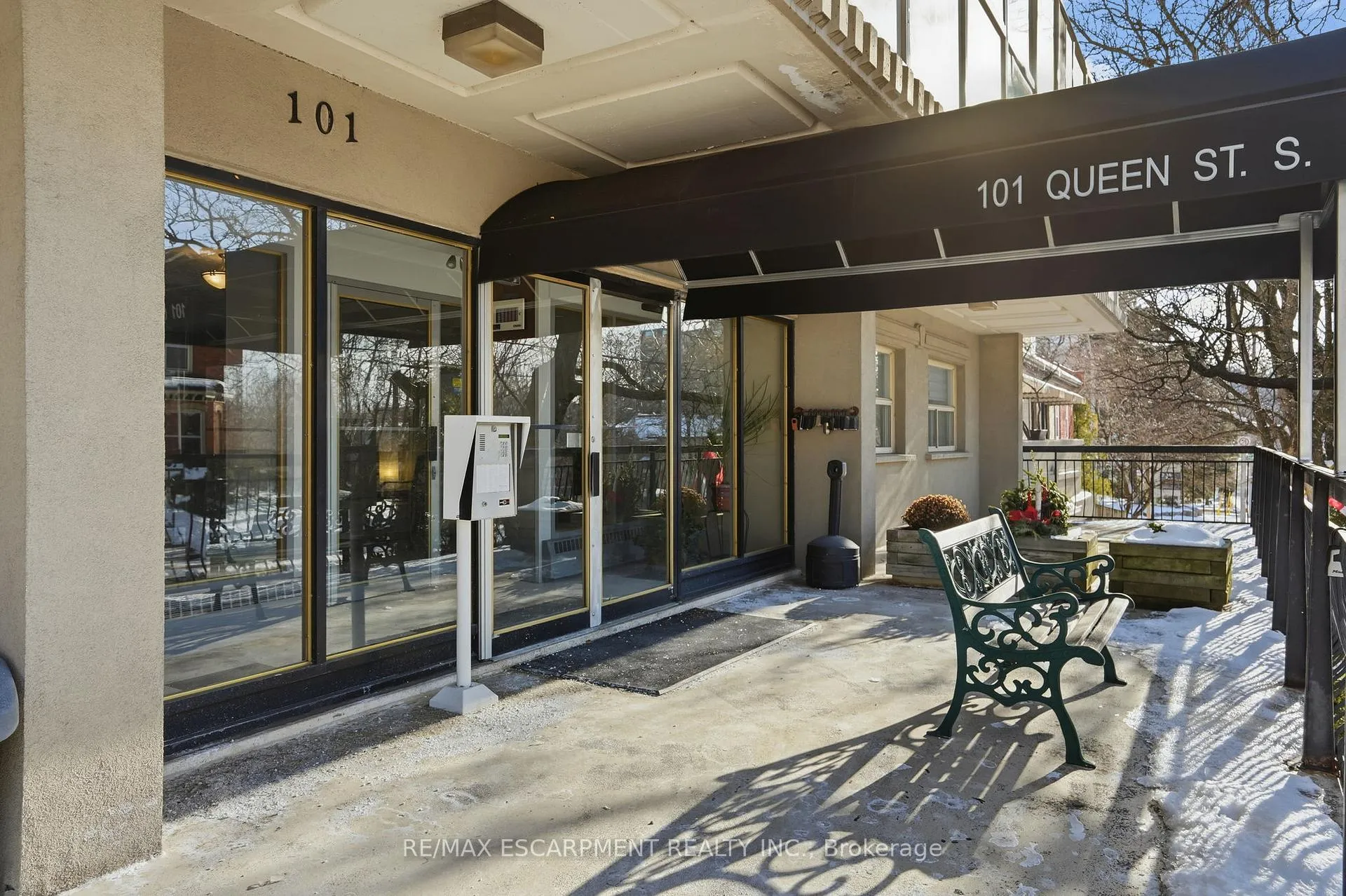 Photo 3 of Unit 804, 101 Queen Street, Hamilton, Durand — HOMEH
