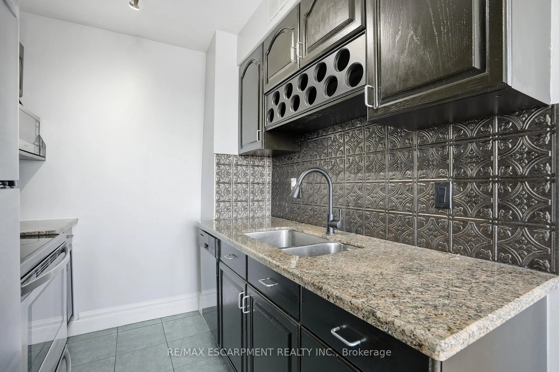 Photo 11 of Unit 804, 101 Queen Street, Hamilton, Durand — HOMEH