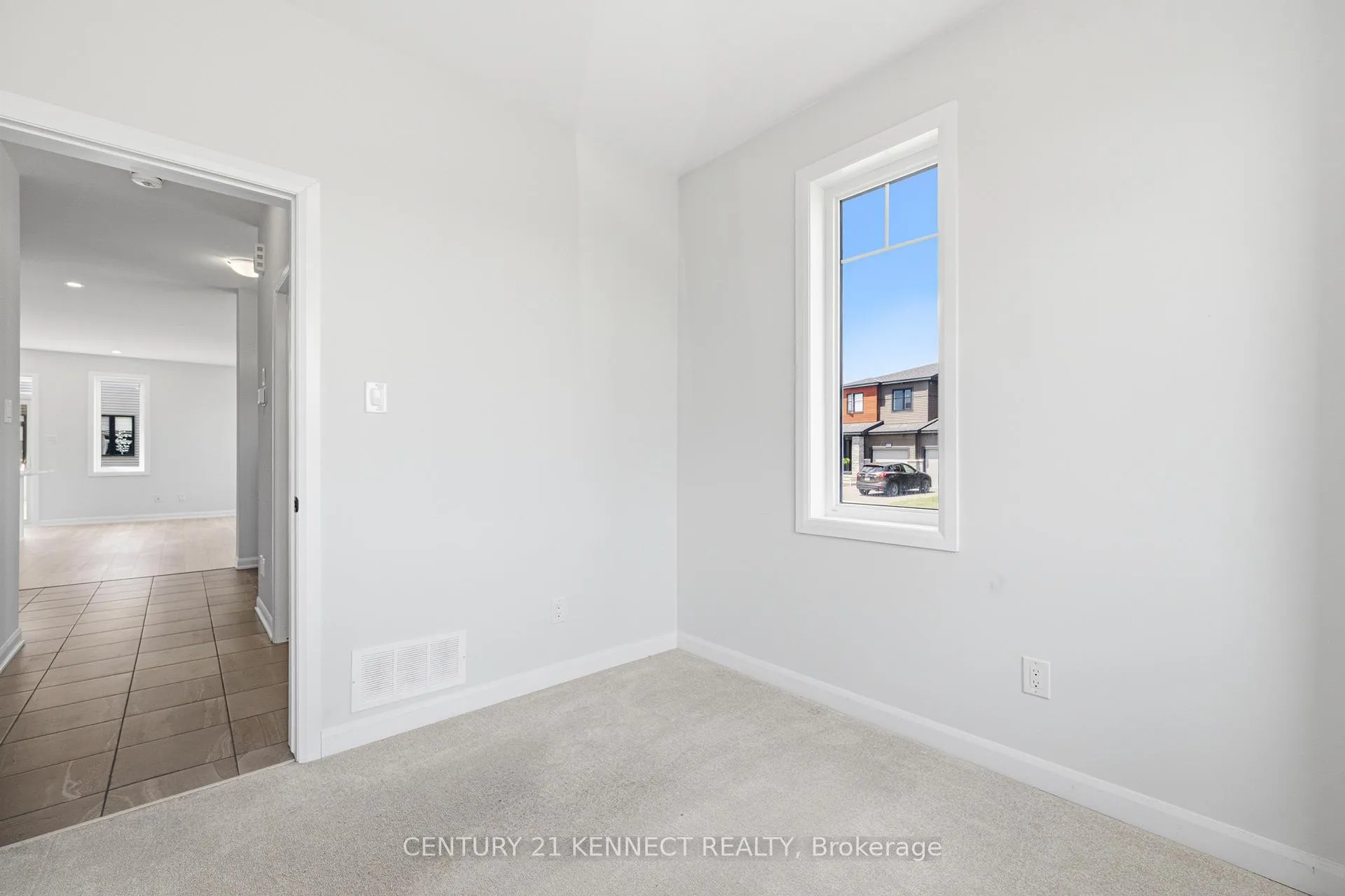 Photo 15 of 1001 Ballyhale Heights, Ottawa, Barrhaven - Half Moon Bay — HOMEH