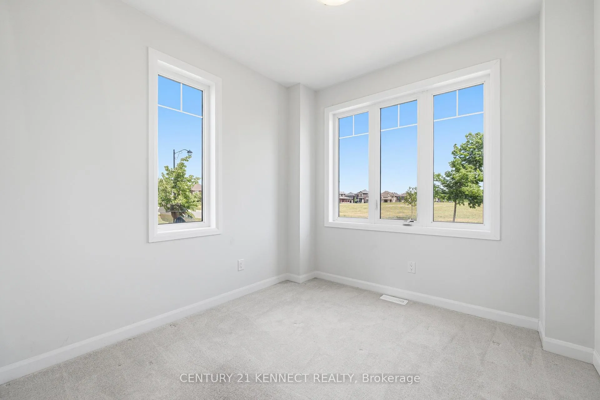 Photo 16 of 1001 Ballyhale Heights, Ottawa, Barrhaven - Half Moon Bay — HOMEH