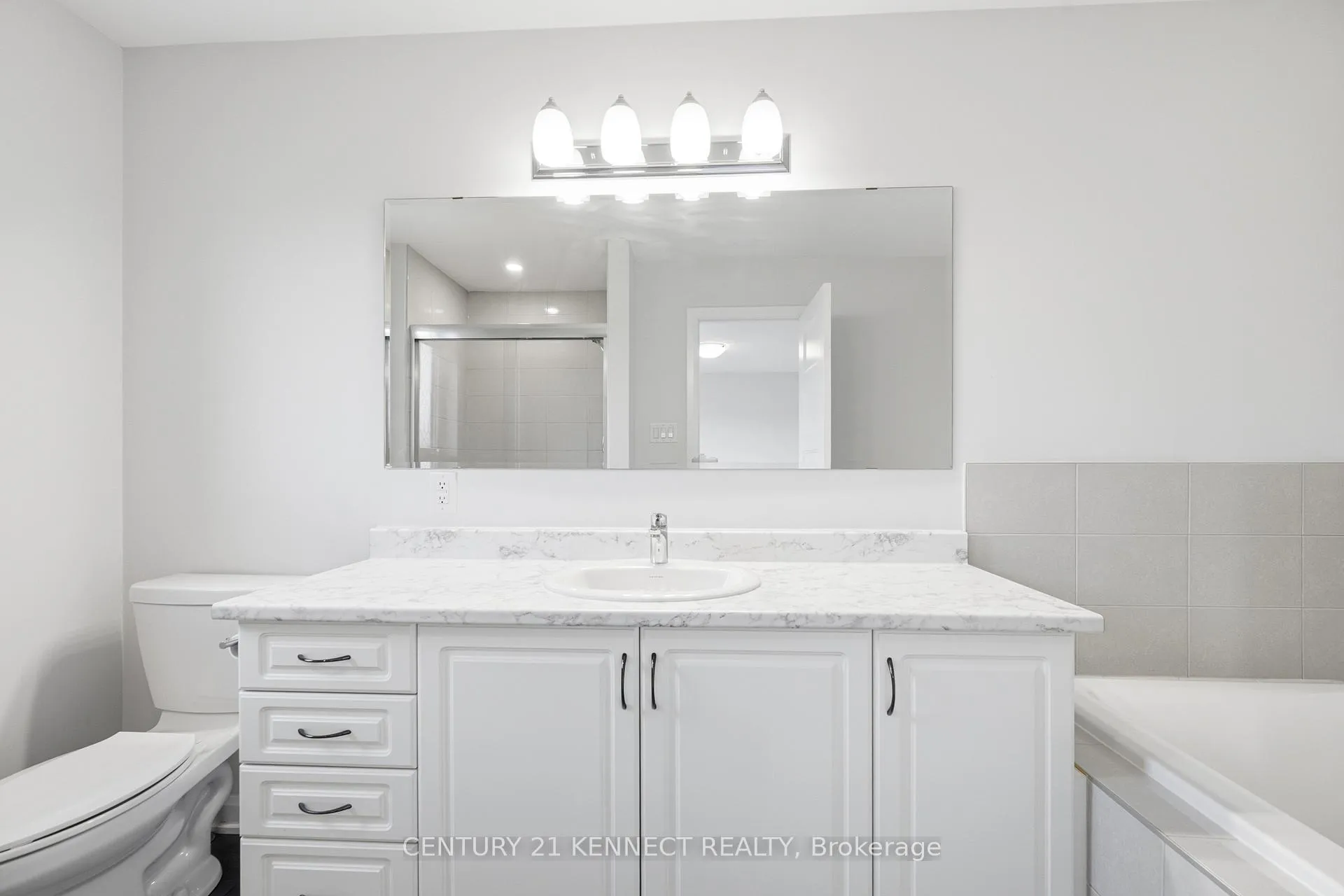 Photo 24 of 1001 Ballyhale Heights, Ottawa, Barrhaven - Half Moon Bay — HOMEH