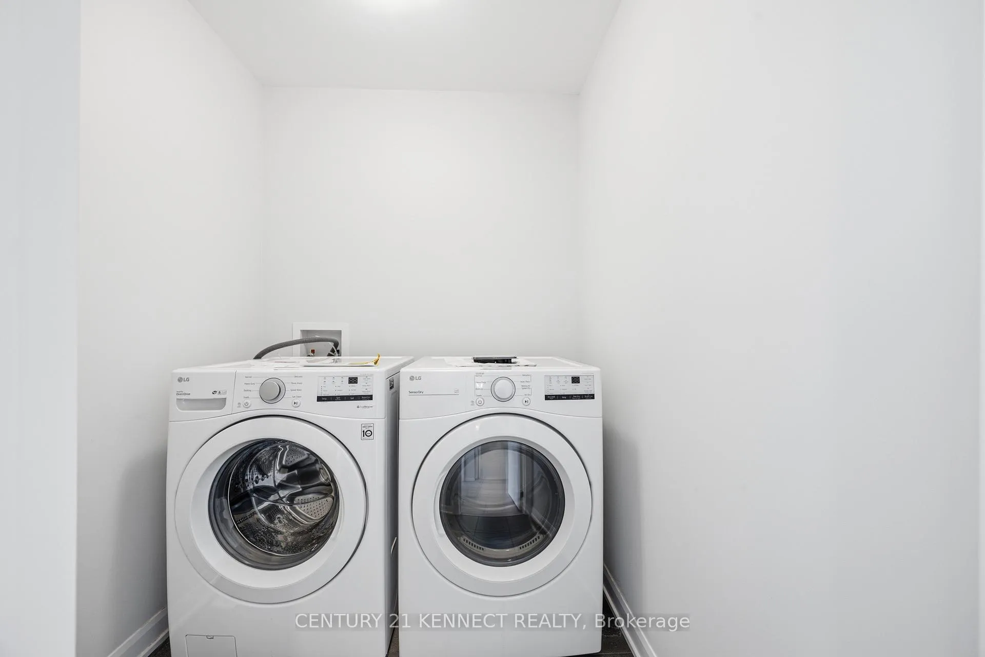Photo 37 of 1001 Ballyhale Heights, Ottawa, Barrhaven - Half Moon Bay — HOMEH