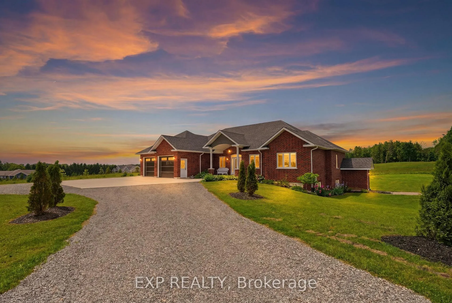 Photo 2 of 117 Mary Street, North Huron, Wingham — HOMEH