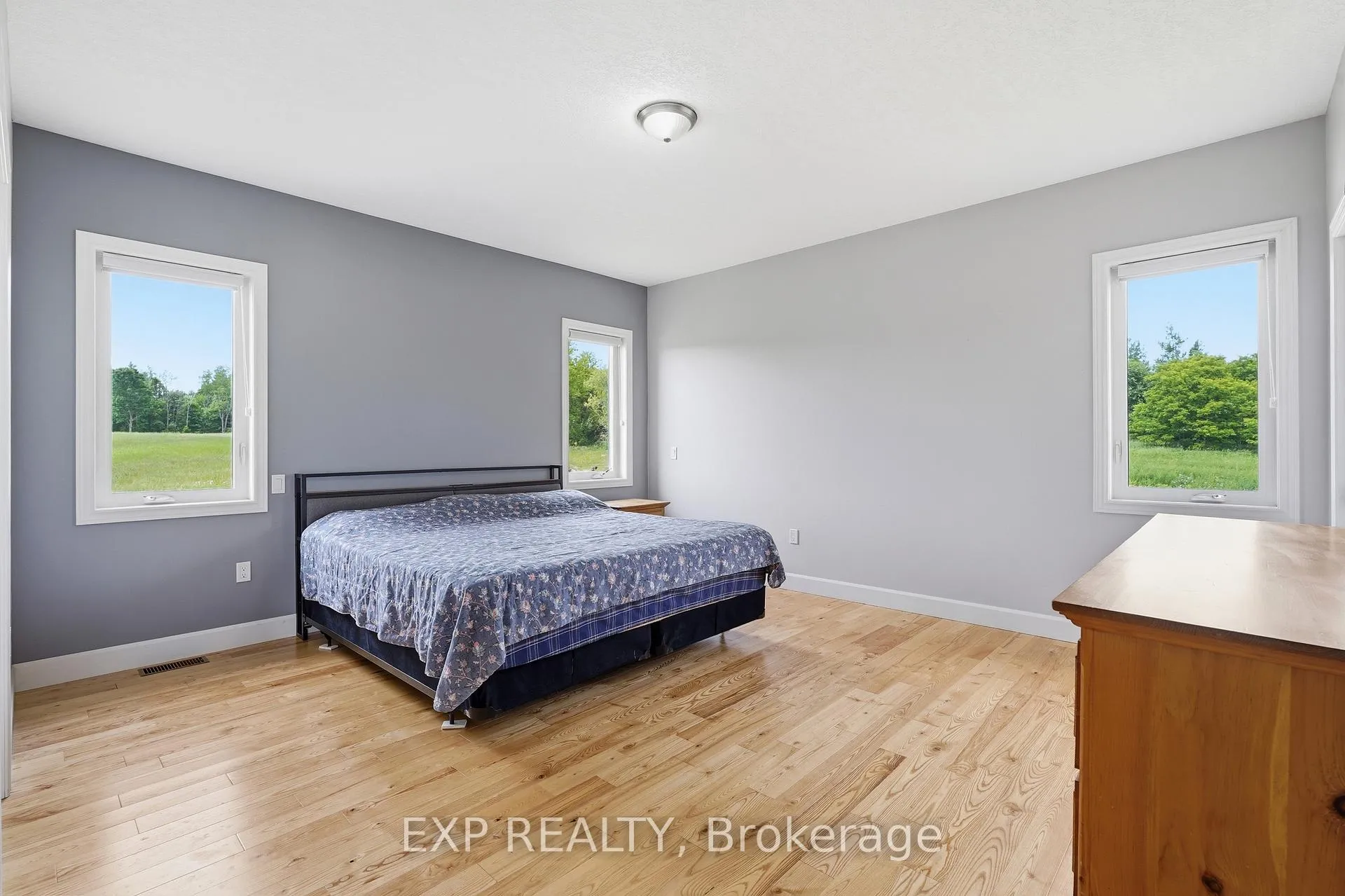 Photo 33 of 117 Mary Street, North Huron, Wingham — HOMEH
