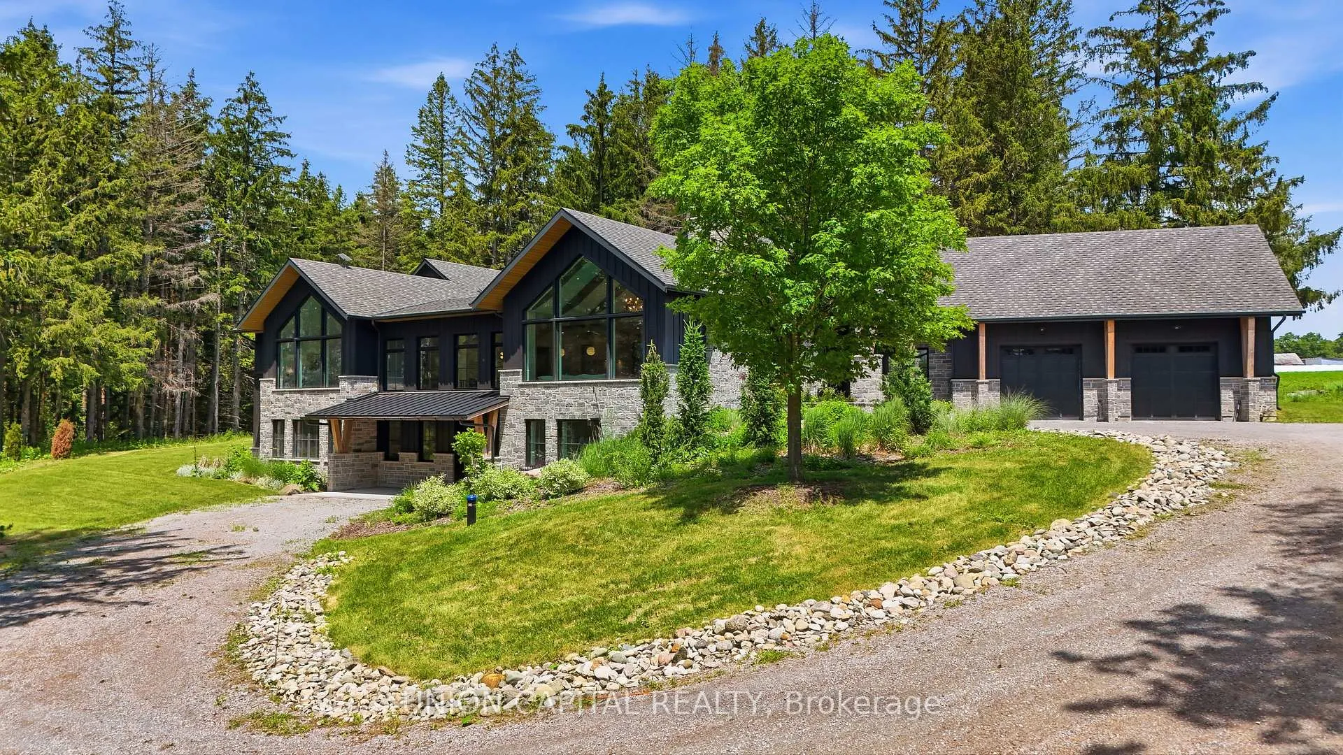Photo 2 of 284 Davis Drive, Uxbridge, Rural Uxbridge — HOMEH