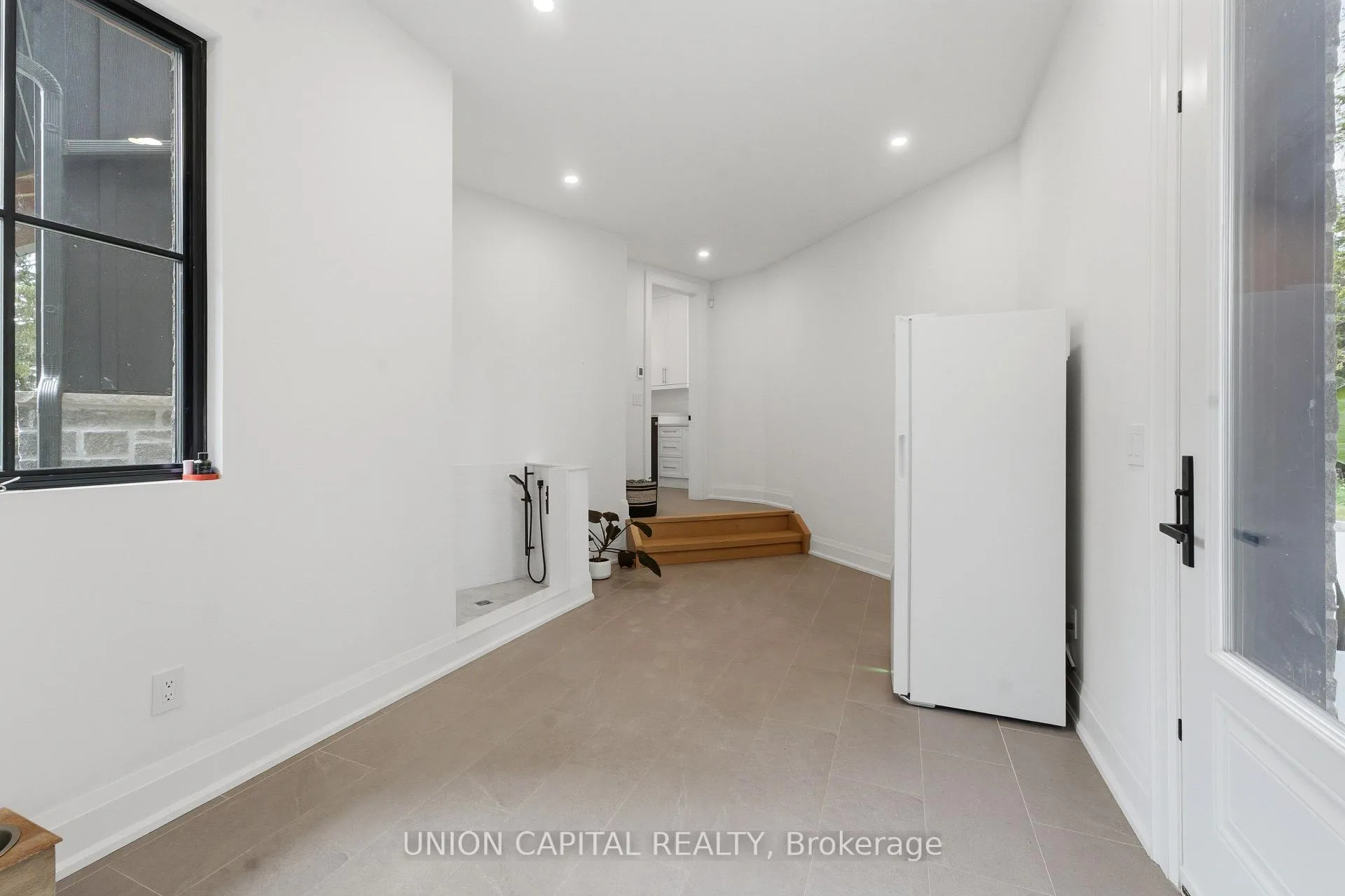 Photo 38 of 284 Davis Drive, Uxbridge, Rural Uxbridge — HOMEH