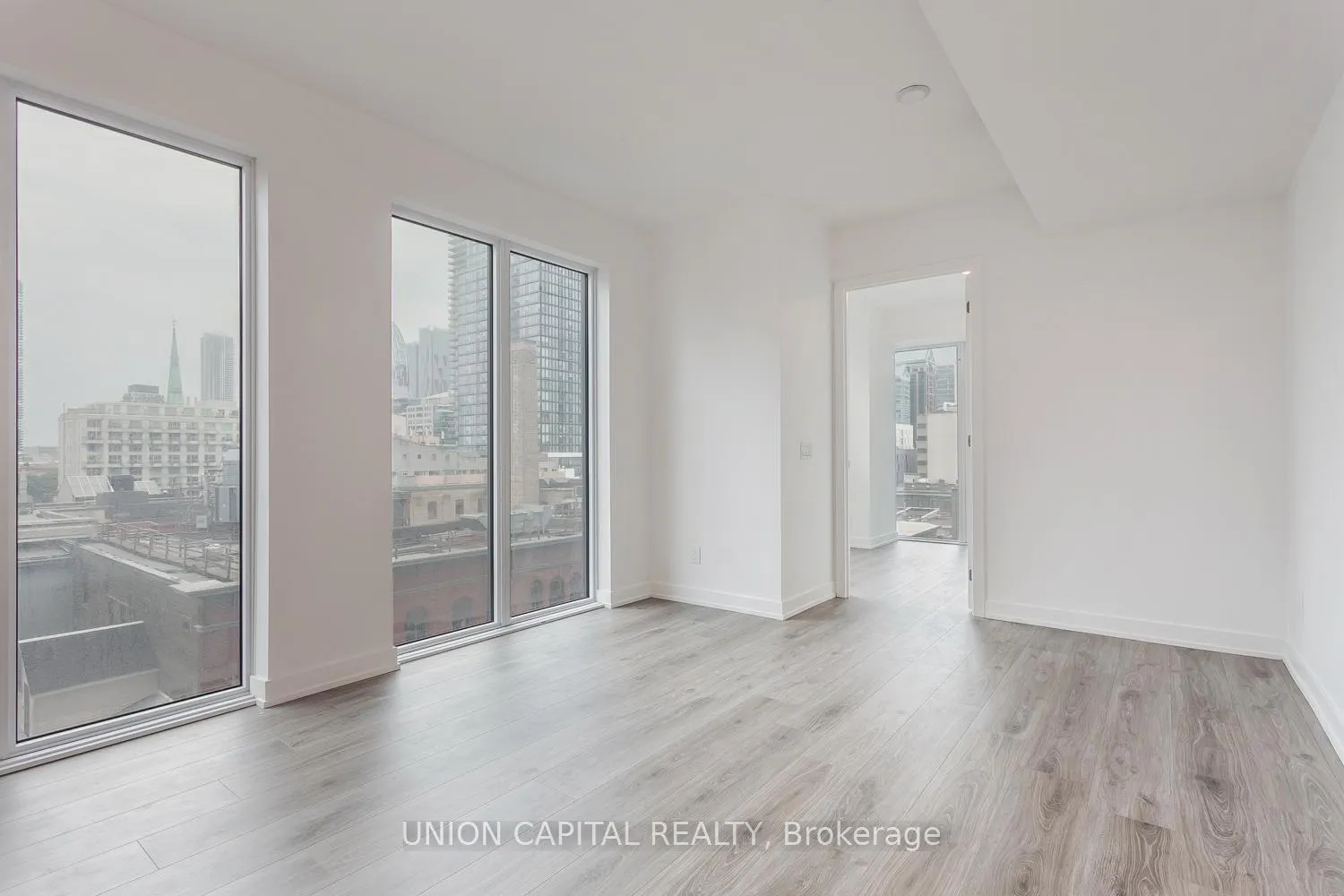 Photo 11 of Unit 909, 100 Queen Street, Toronto, Church-Yonge Corridor — HOMEH