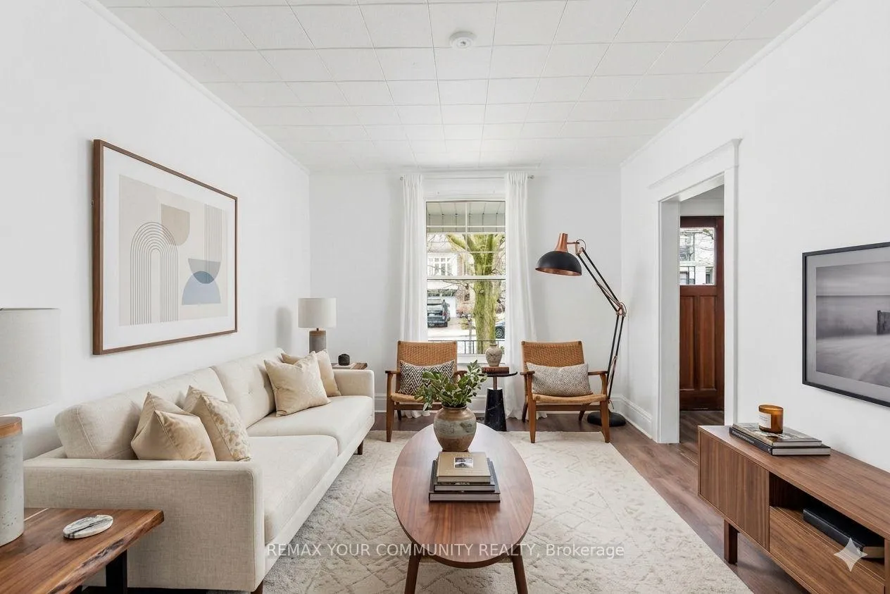 Photo 1 of 186 Roslin Avenue, Toronto, Lawrence Park North — HOMEH