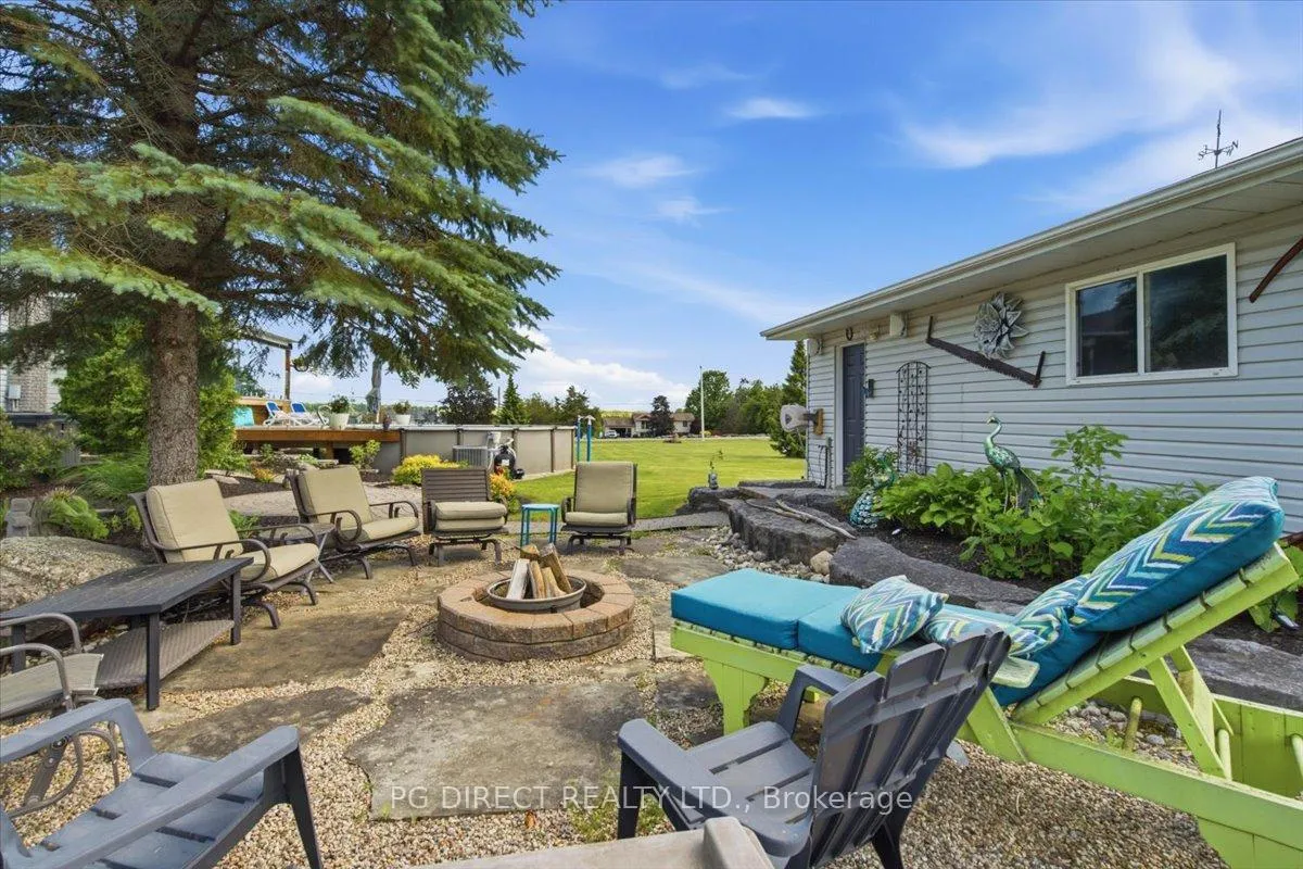 Photo 16 of 1611 Thrasher Road, Tyendinaga, Tyendinaga Township — HOMEH