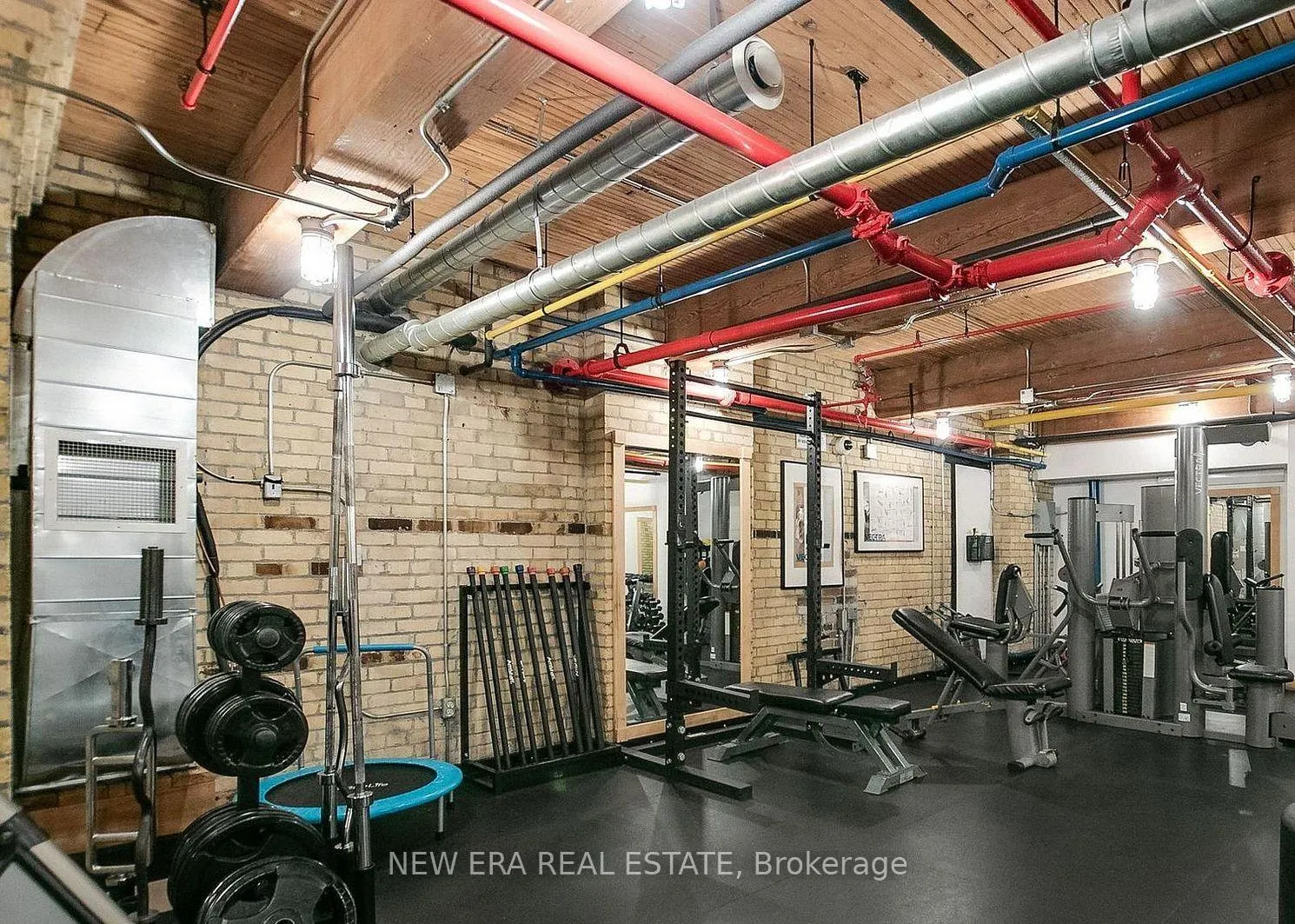 Photo 29 of Unit 39, 371 Wallace Avenue, Toronto, Dovercourt-Wallace Emerson-Junction — HOMEH