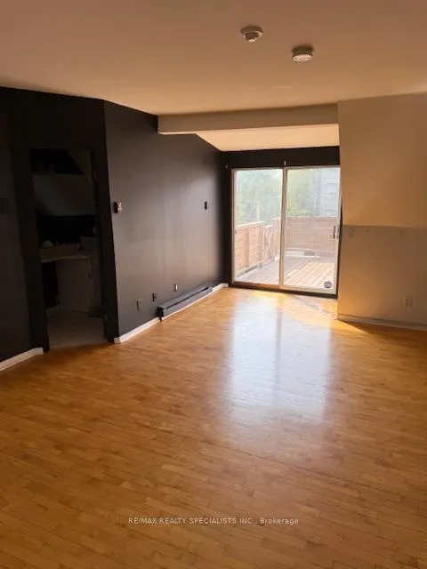 Photo 9 of 1052 Bathurst Street, Toronto, The Annex — HOMEH