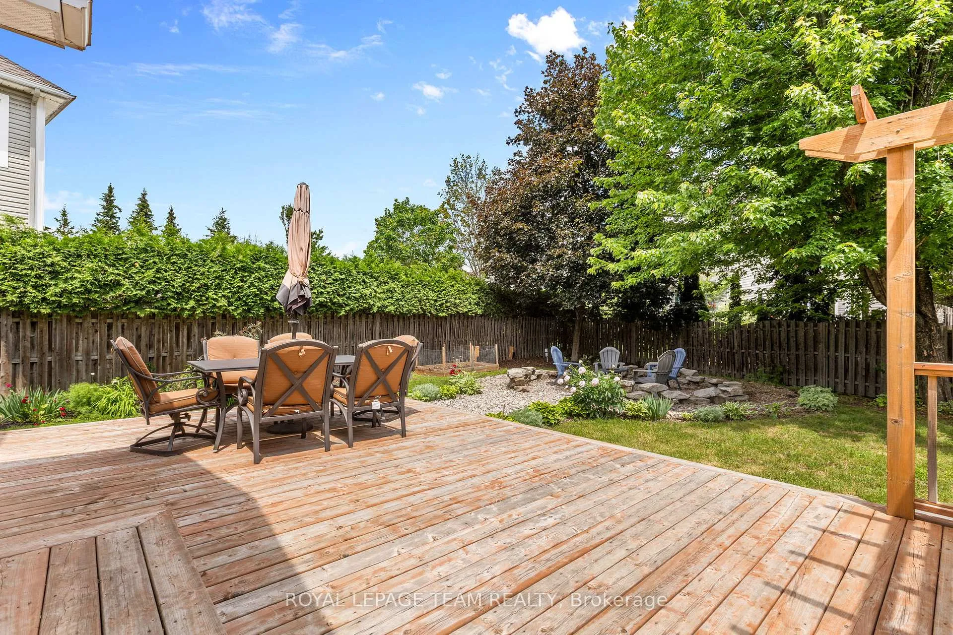 Photo 41 of 178 Hemlo Crescent, Ottawa, Kanata - Kanata Lakes/Heritage Hills — HOMEH