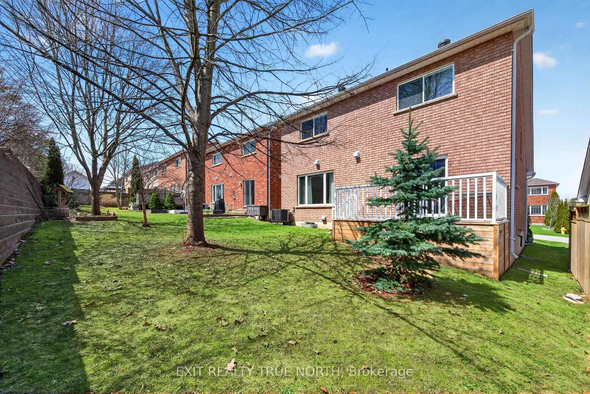 Photo 22 of 1021 Whitney Crescent, Midland — HOMEH