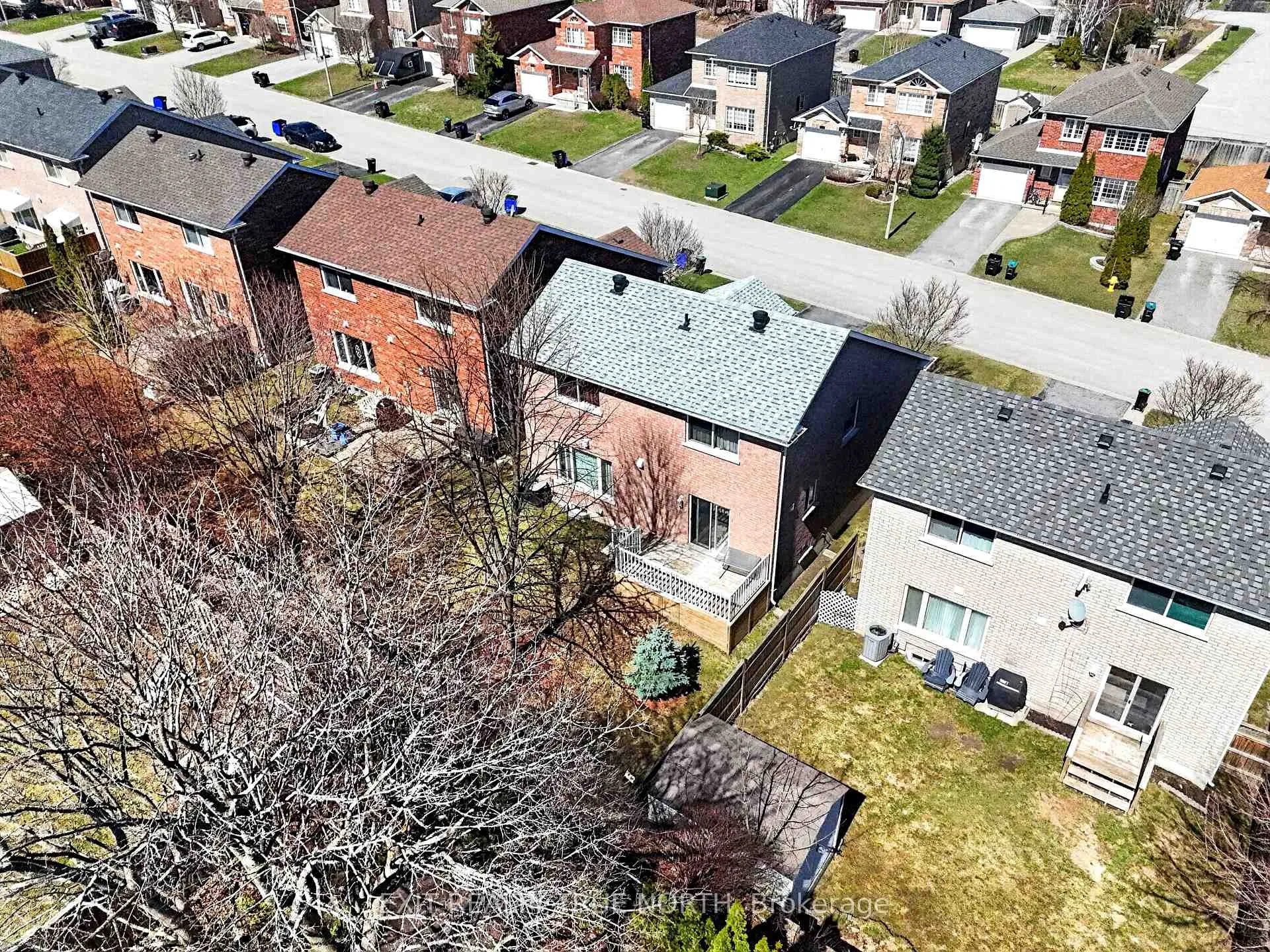 Photo 25 of 1021 Whitney Crescent, Midland — HOMEH