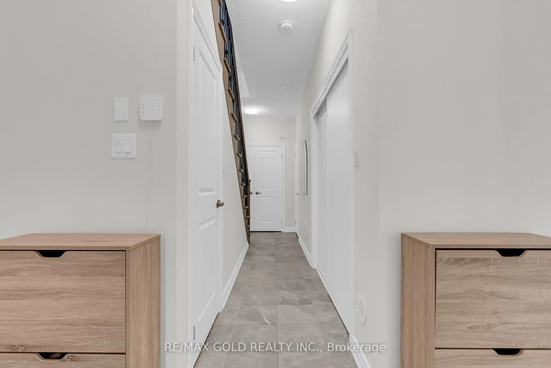 Photo 5 of 1250 Restivo Lane, Milton, Ford — HOMEH