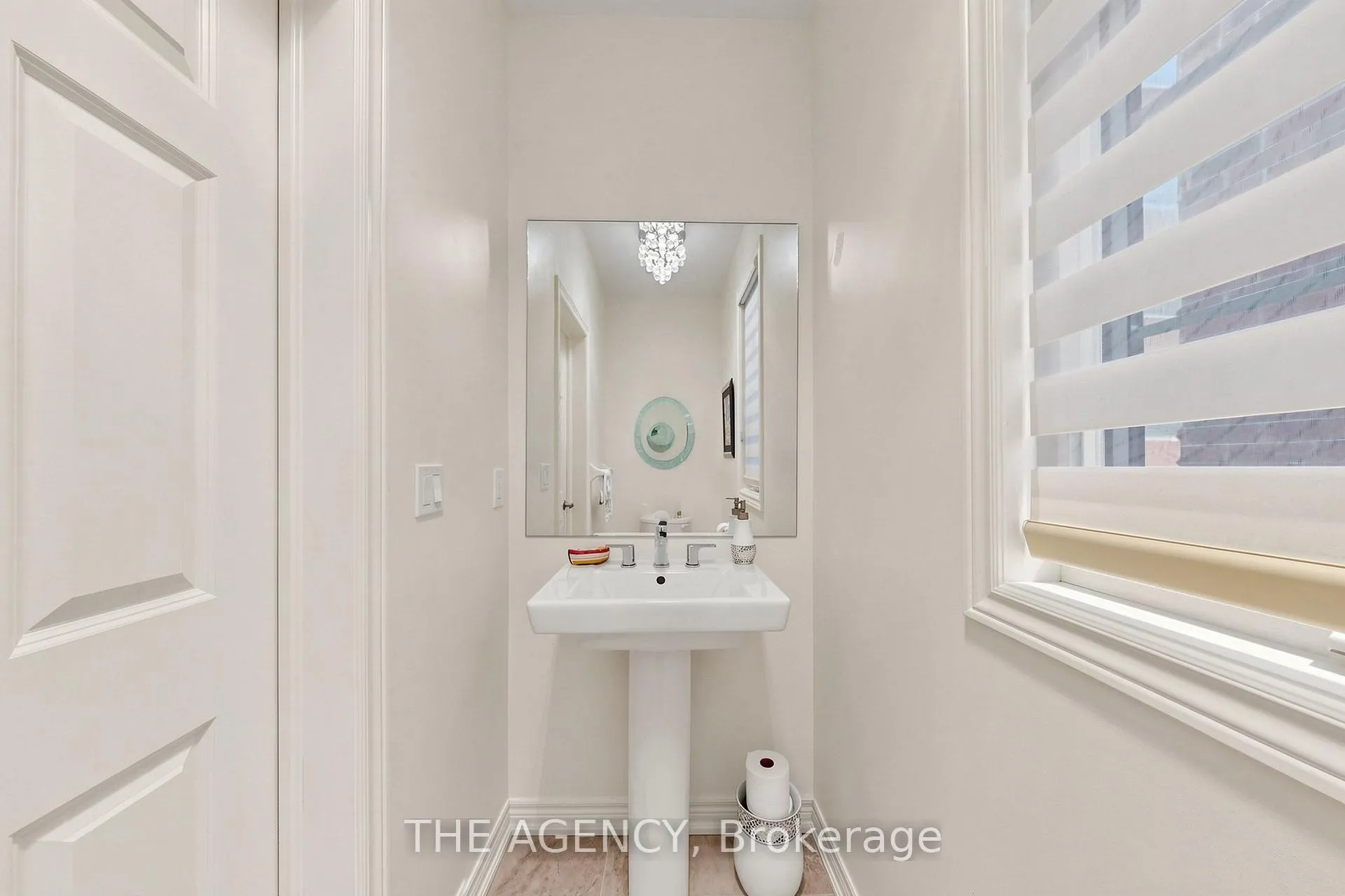 Photo 23 of 98 Fitzmaurice Drive, Vaughan, Patterson — HOMEH