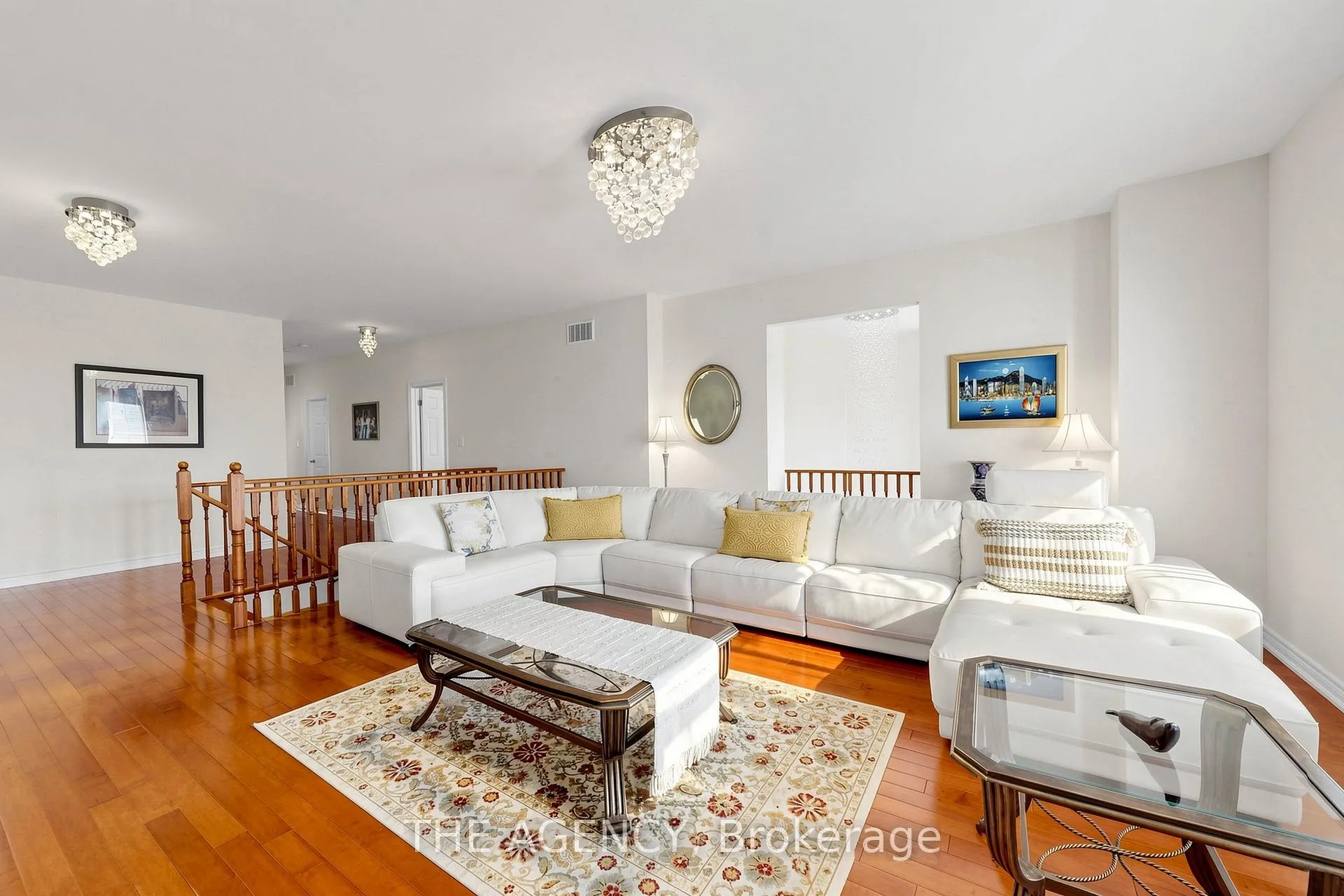 Photo 29 of 98 Fitzmaurice Drive, Vaughan, Patterson — HOMEH