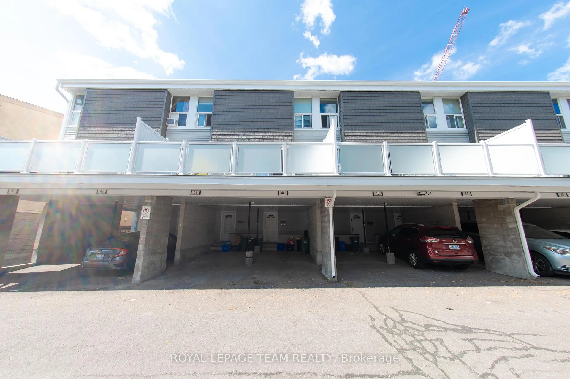 Photo 3 of Unit 44, 3415 Uplands Drive, Ottawa, Hunt Club — HOMEH