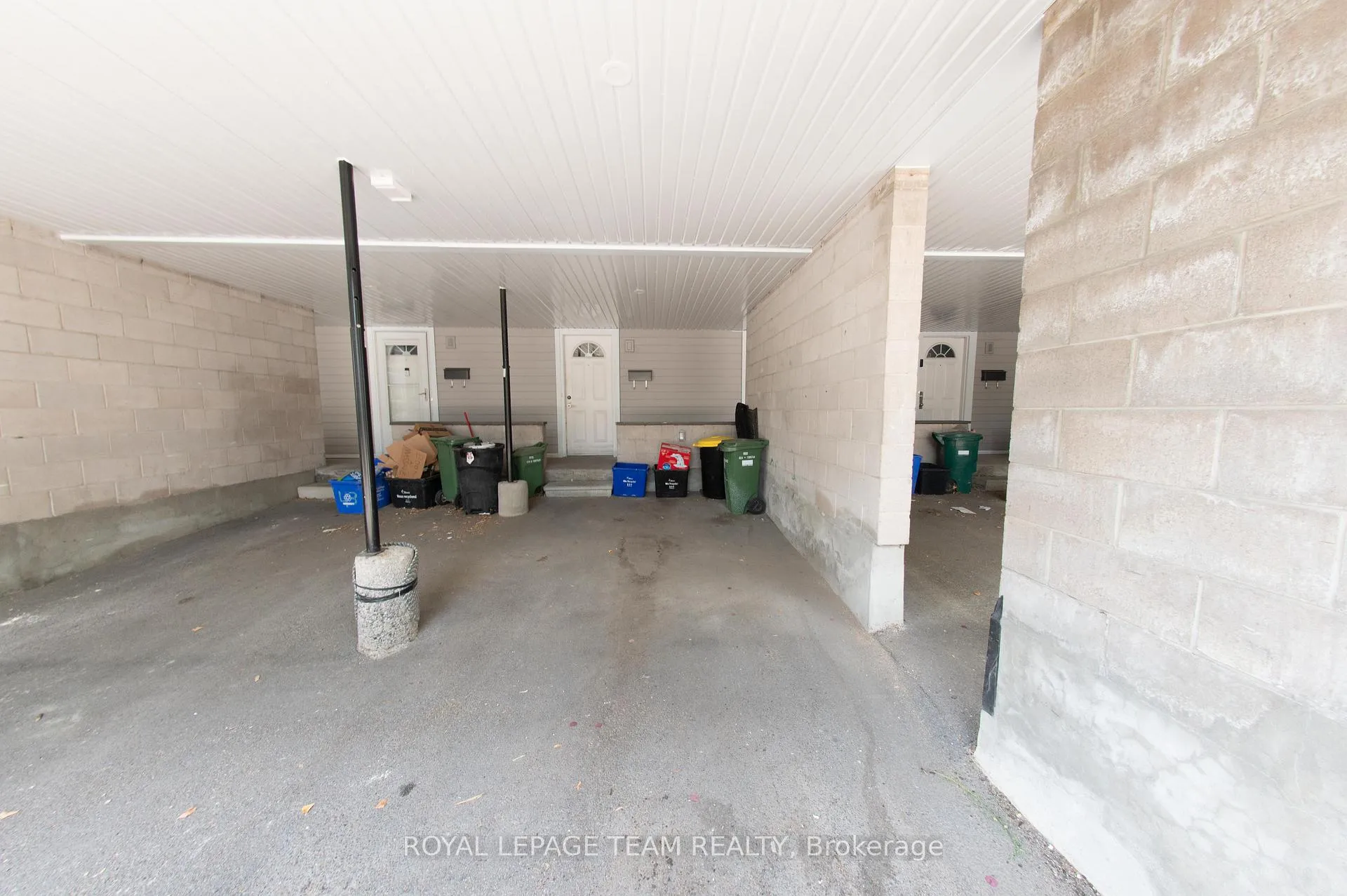 Photo 4 of Unit 44, 3415 Uplands Drive, Ottawa, Hunt Club — HOMEH