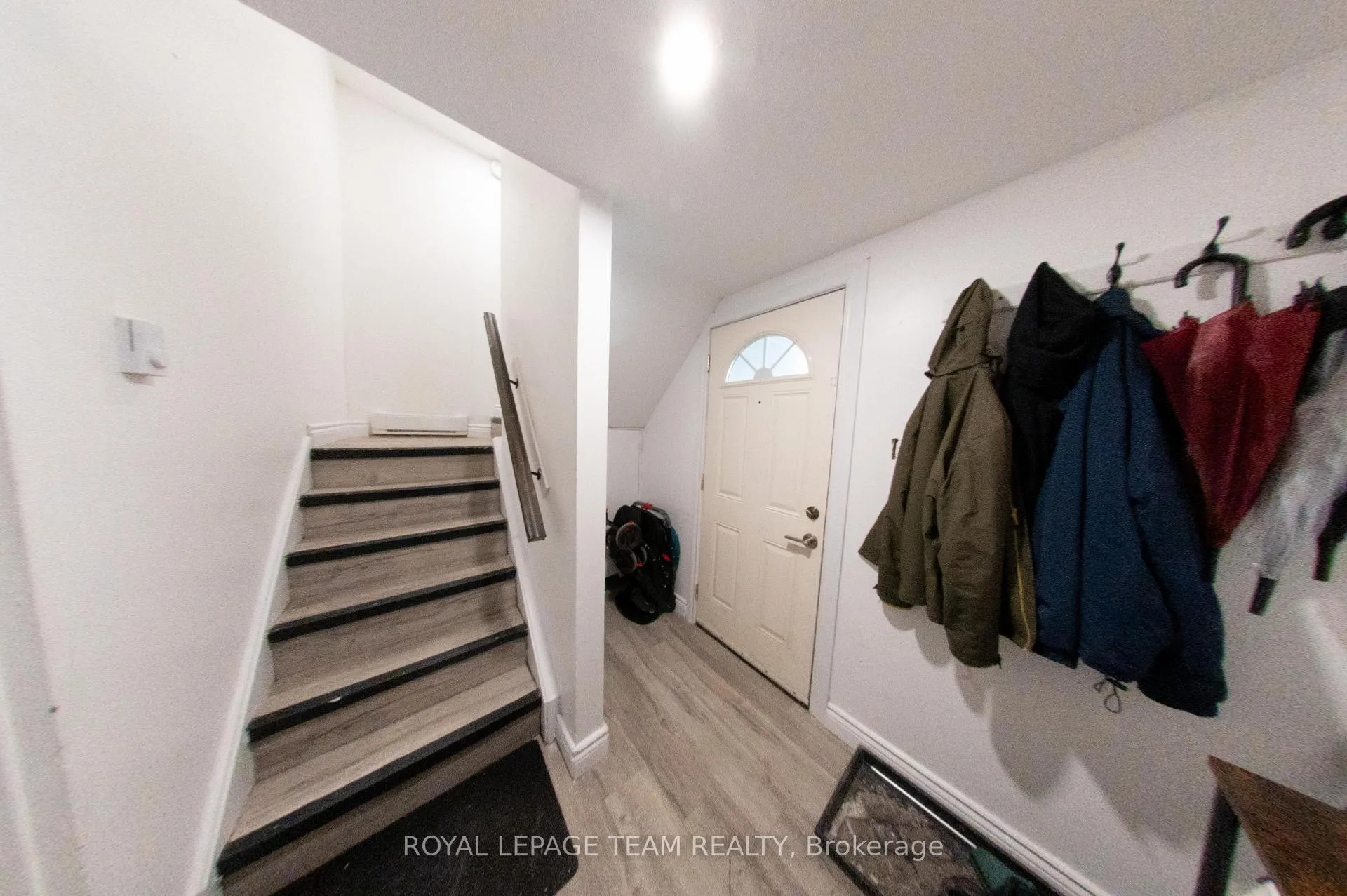 Photo 5 of Unit 44, 3415 Uplands Drive, Ottawa, Hunt Club — HOMEH