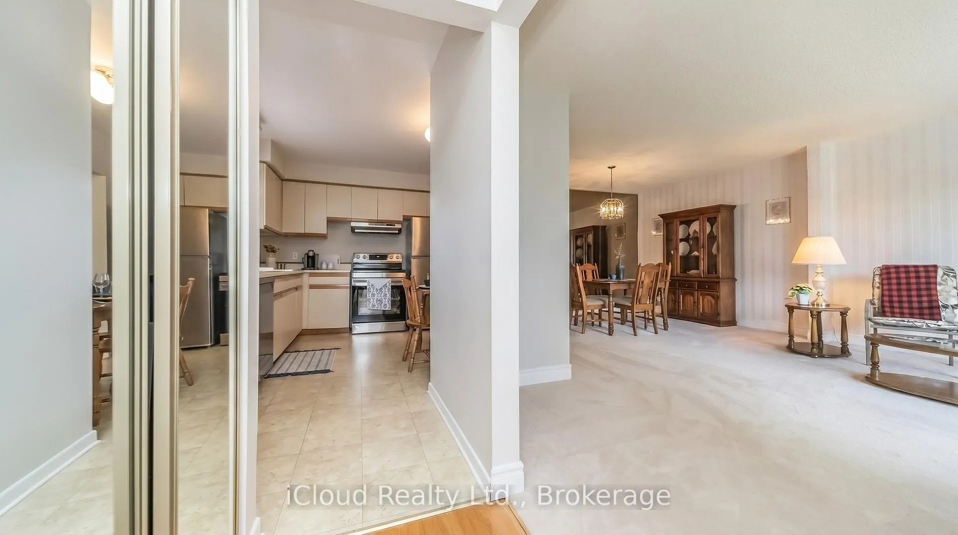 Photo 7 of 17 Algonquin Boulevard, Brampton, Avondale — HOMEH