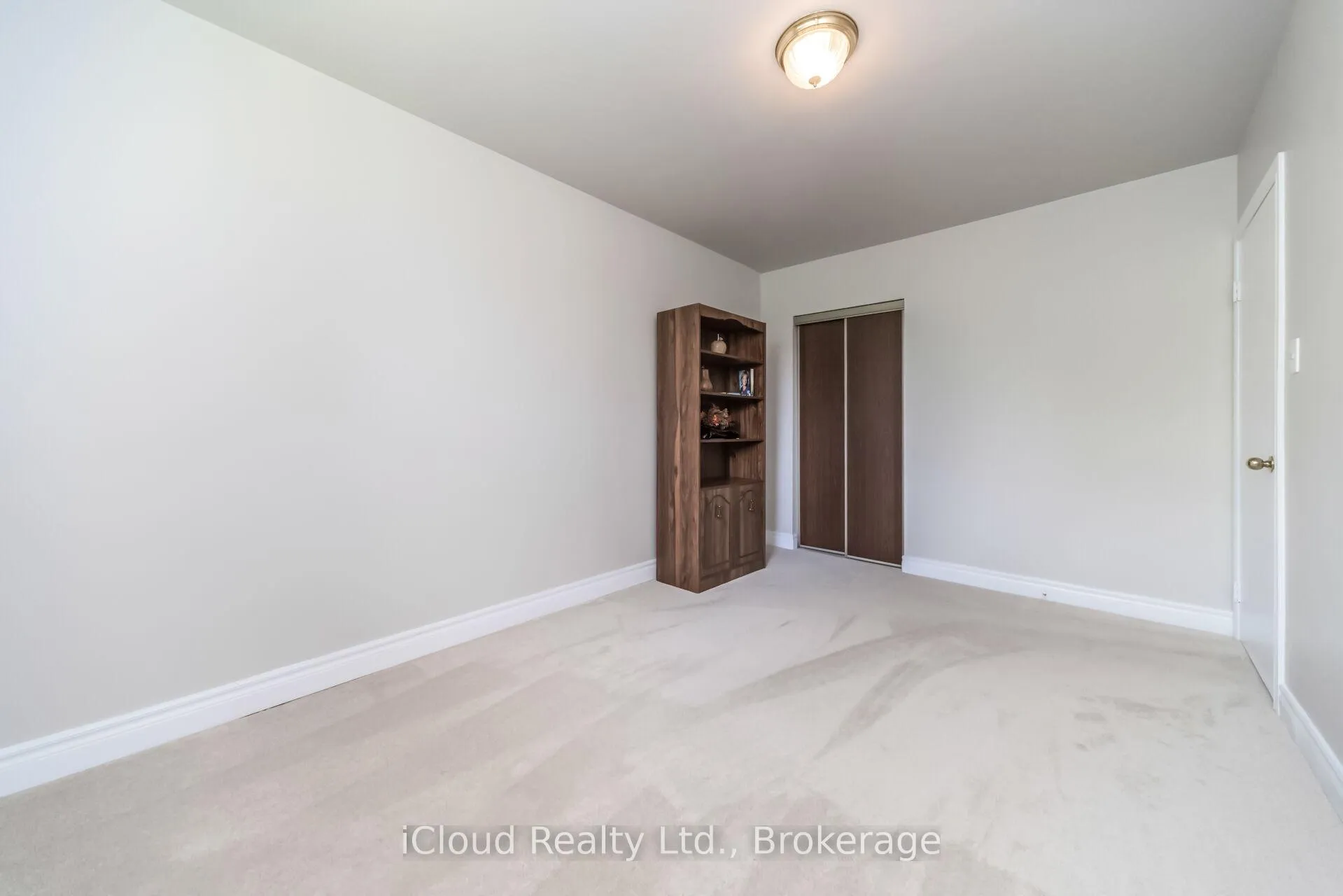 Photo 29 of 17 Algonquin Boulevard, Brampton, Avondale — HOMEH