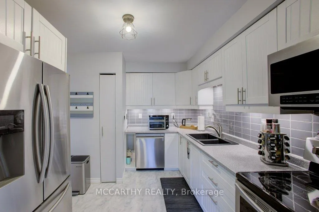 Photo 12 of Unit 41, 325 William Street, Shelburne — HOMEH