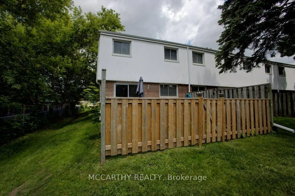 Photo 32 of Unit 41, 325 William Street, Shelburne — HOMEH