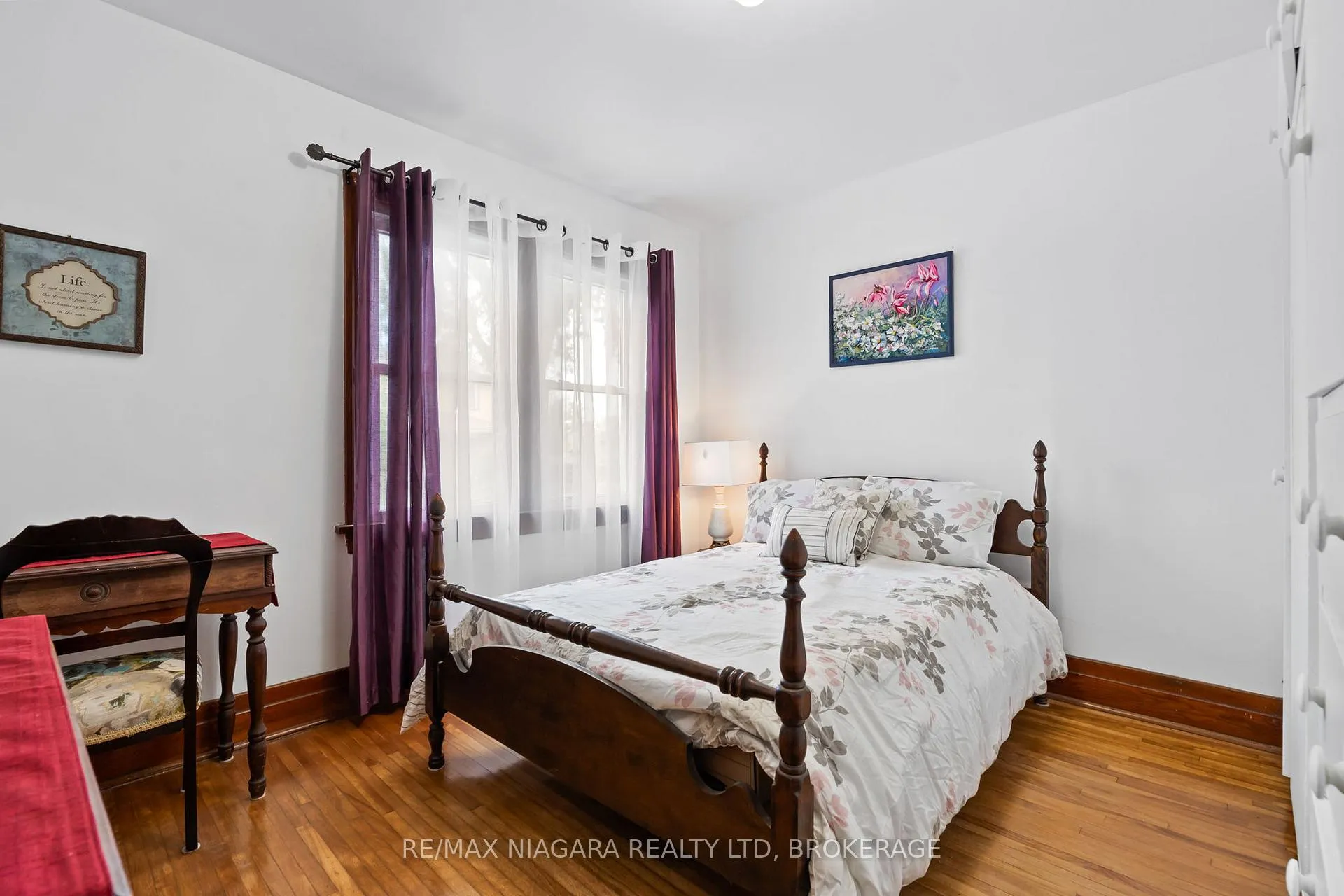 Photo 15 of 63 Wilton Avenue, Welland, Broadway — HOMEH