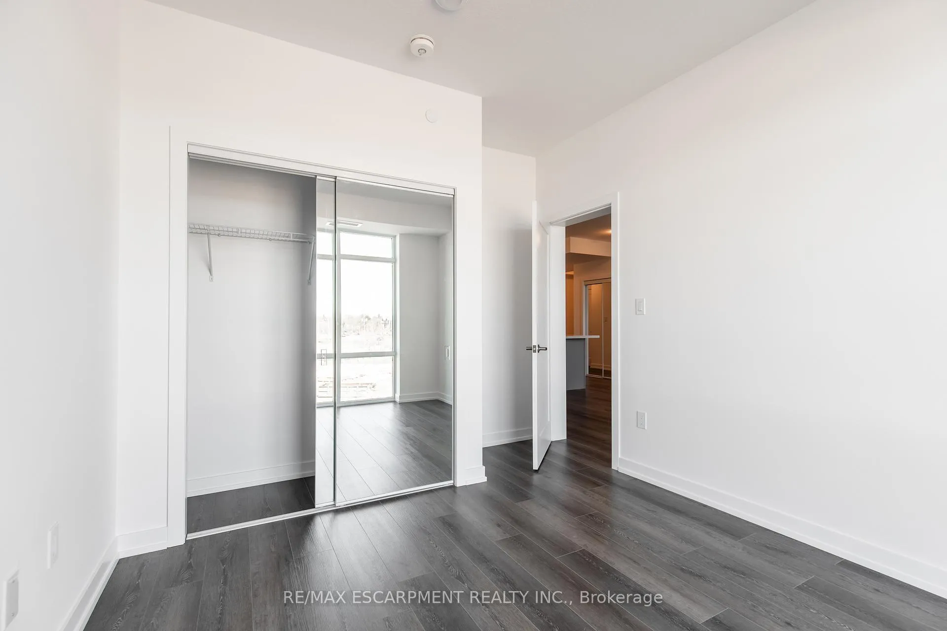 Photo 16 of Unit 336, 10 Mallard Trail, Hamilton, Waterdown — HOMEH