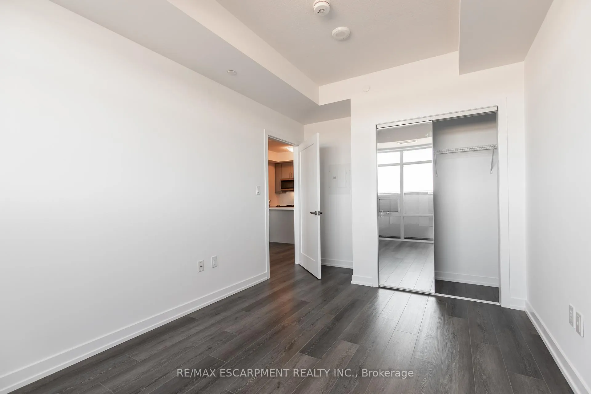Photo 20 of Unit 336, 10 Mallard Trail, Hamilton, Waterdown — HOMEH