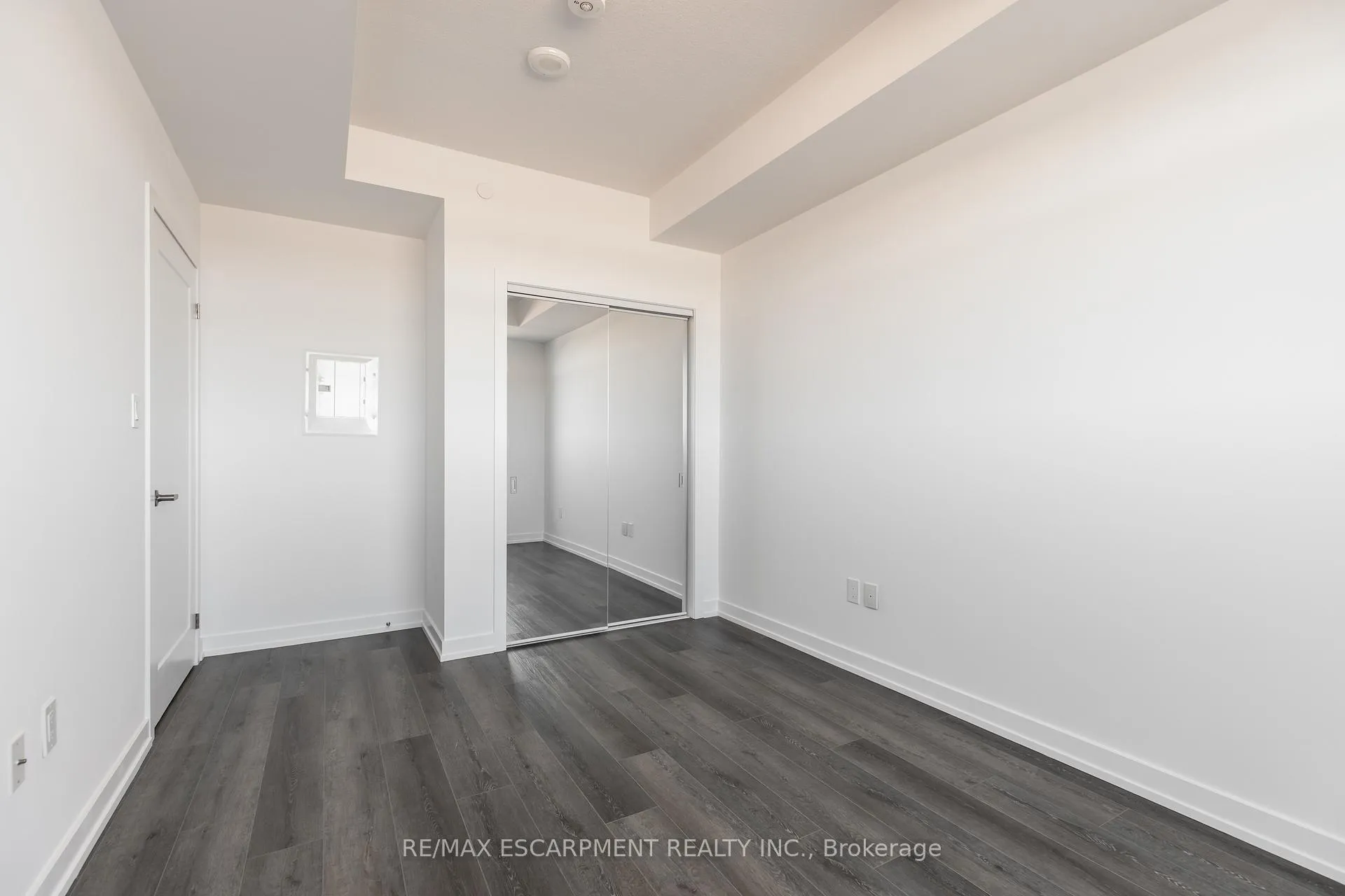 Photo 21 of Unit 336, 10 Mallard Trail, Hamilton, Waterdown — HOMEH