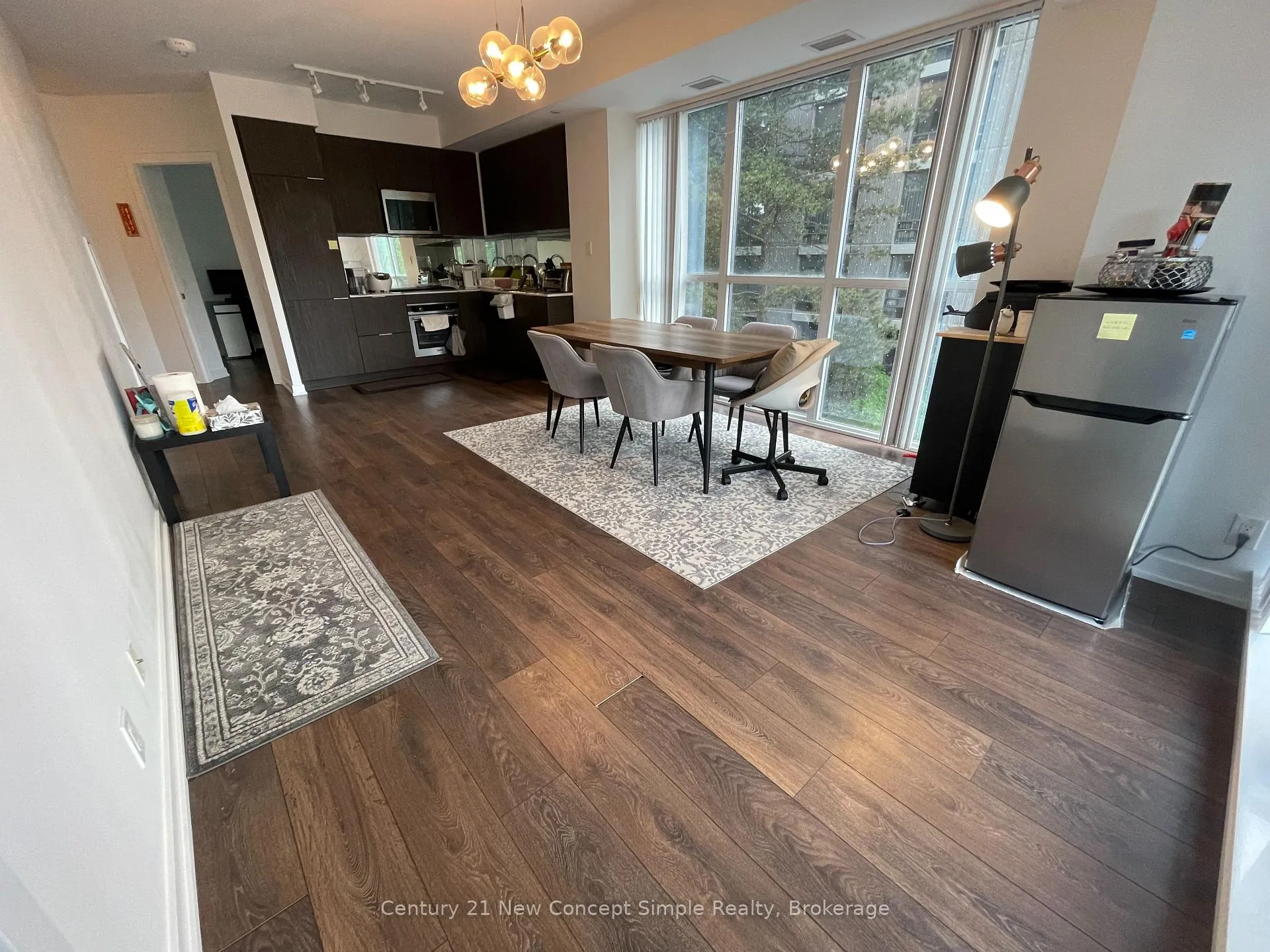 Photo 13 of Unit 302, 609 Avenue Road, Toronto, Yonge-St. Clair — HOMEH