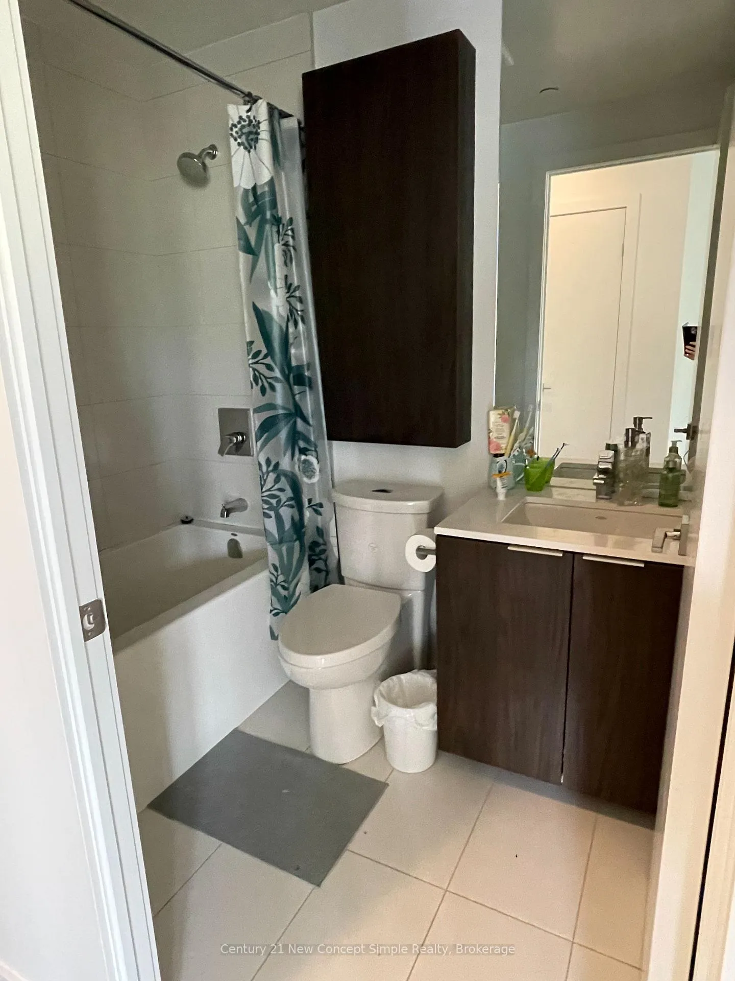 Photo 15 of Unit 302, 609 Avenue Road, Toronto, Yonge-St. Clair — HOMEH