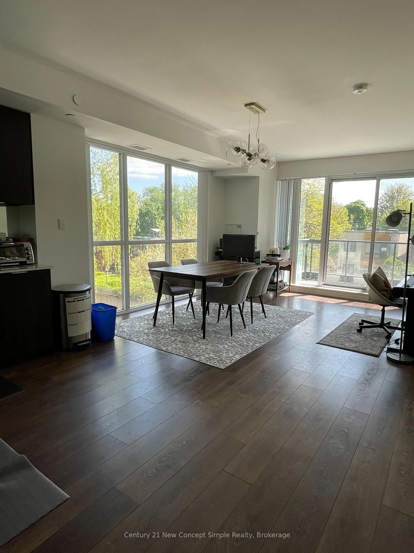 Photo 16 of Unit 302, 609 Avenue Road, Toronto, Yonge-St. Clair — HOMEH