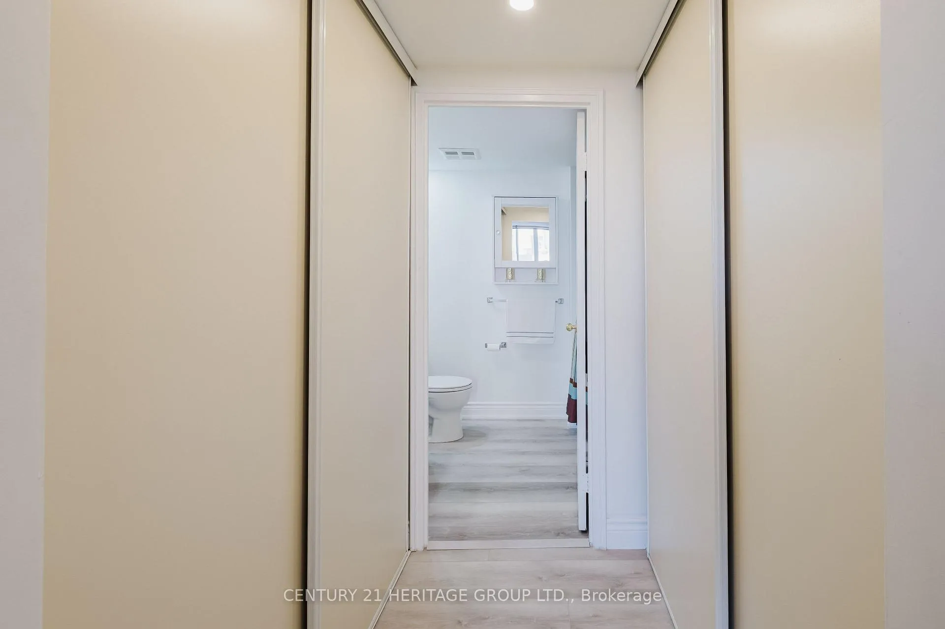 Photo 21 of Unit 209, 270 Davis Drive, Newmarket, Central Newmarket — HOMEH