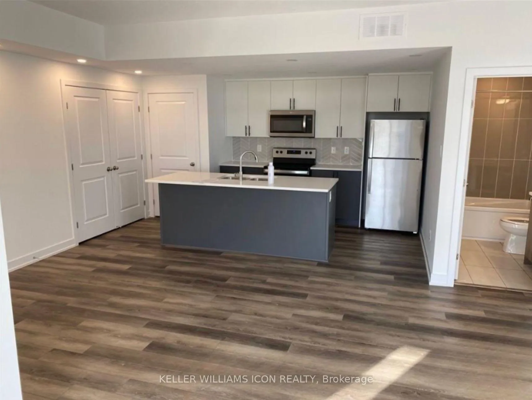 Photo 2 of Unit H, 35 Overberg Way, Ottawa, Kanata - Emerald Meadows/Trailwest — HOMEH