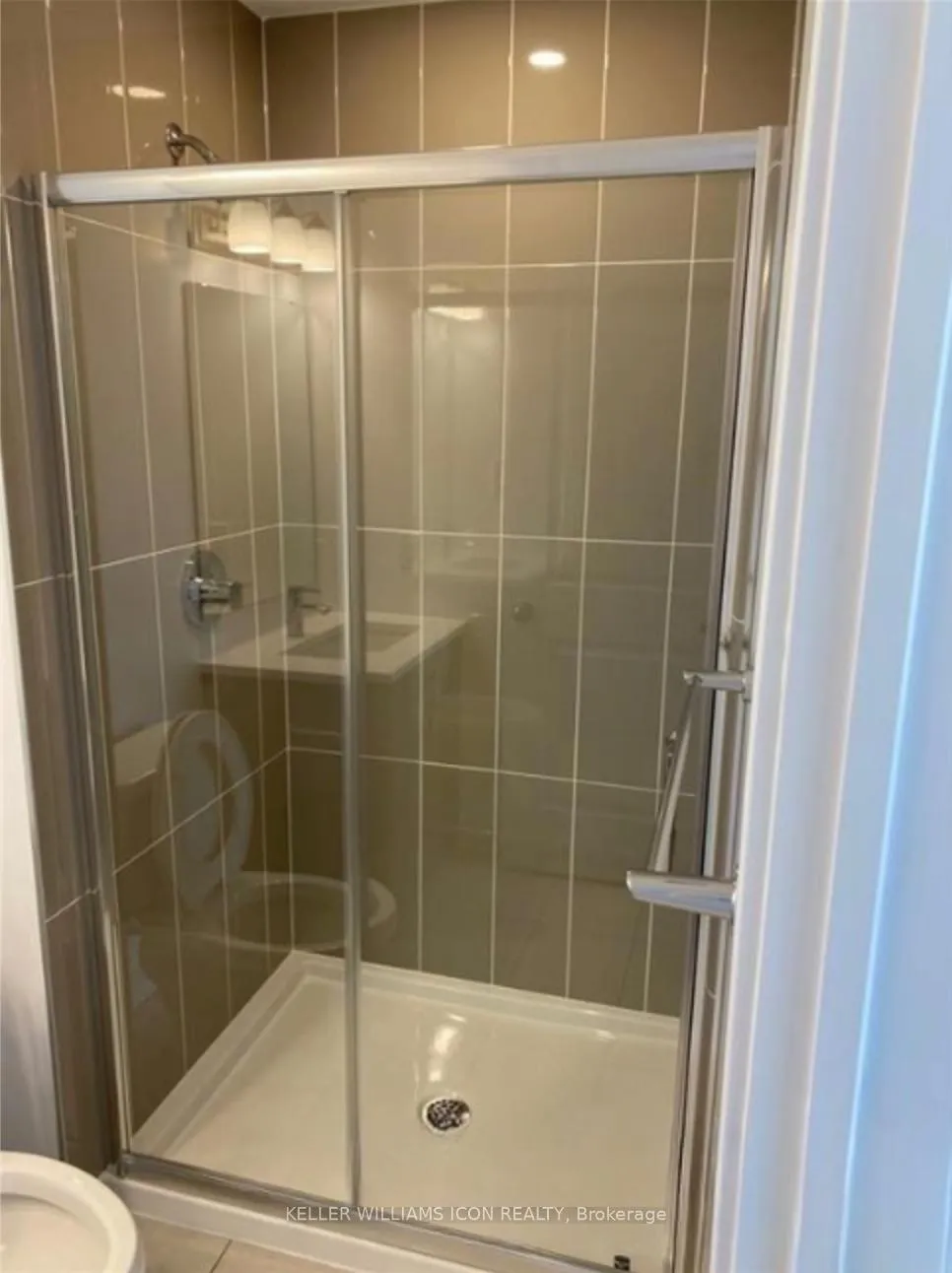Photo 8 of Unit H, 35 Overberg Way, Ottawa, Kanata - Emerald Meadows/Trailwest — HOMEH