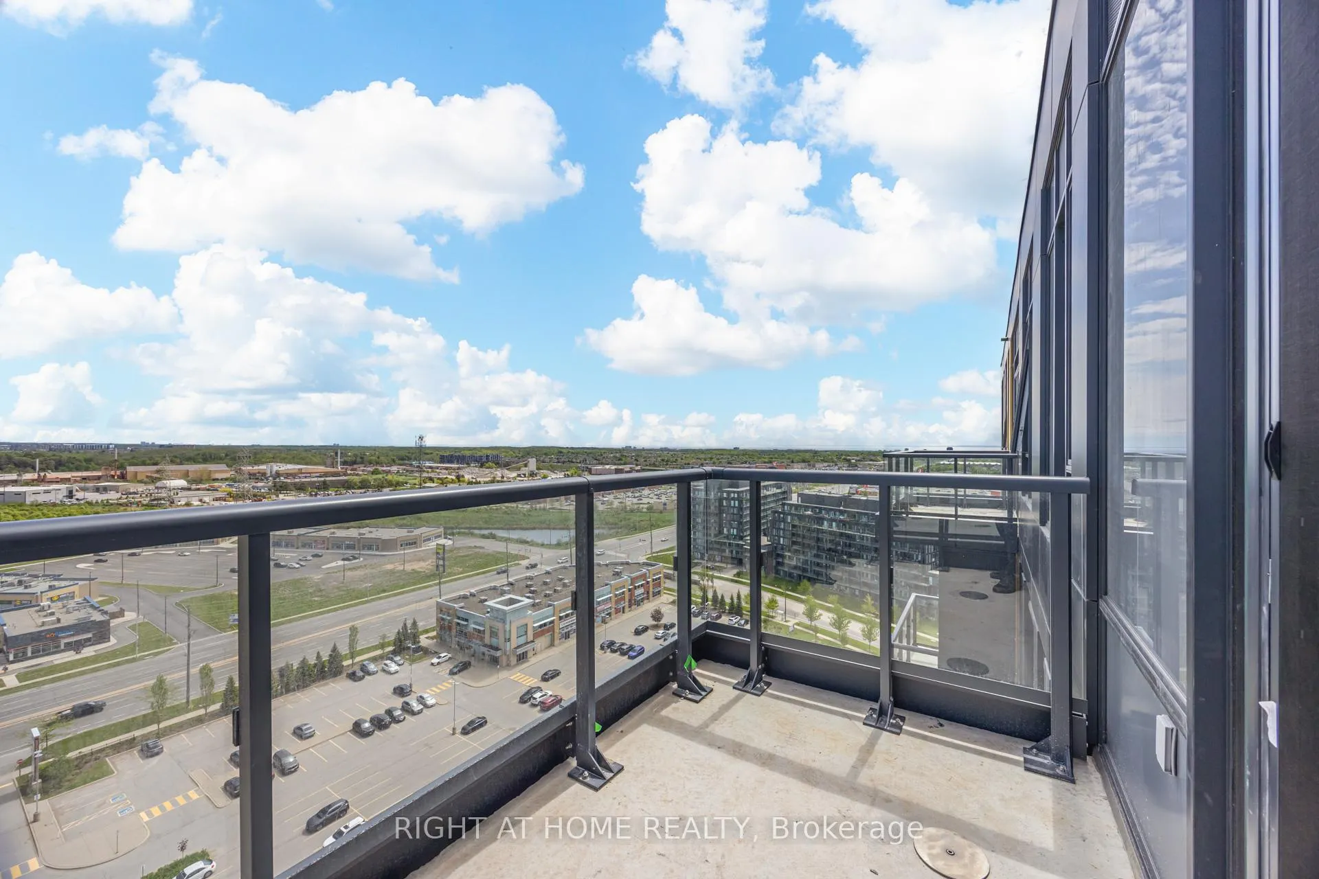 Photo 23 of Unit C1605, 4878 Powers Common, Burlington, Alton — HOMEH