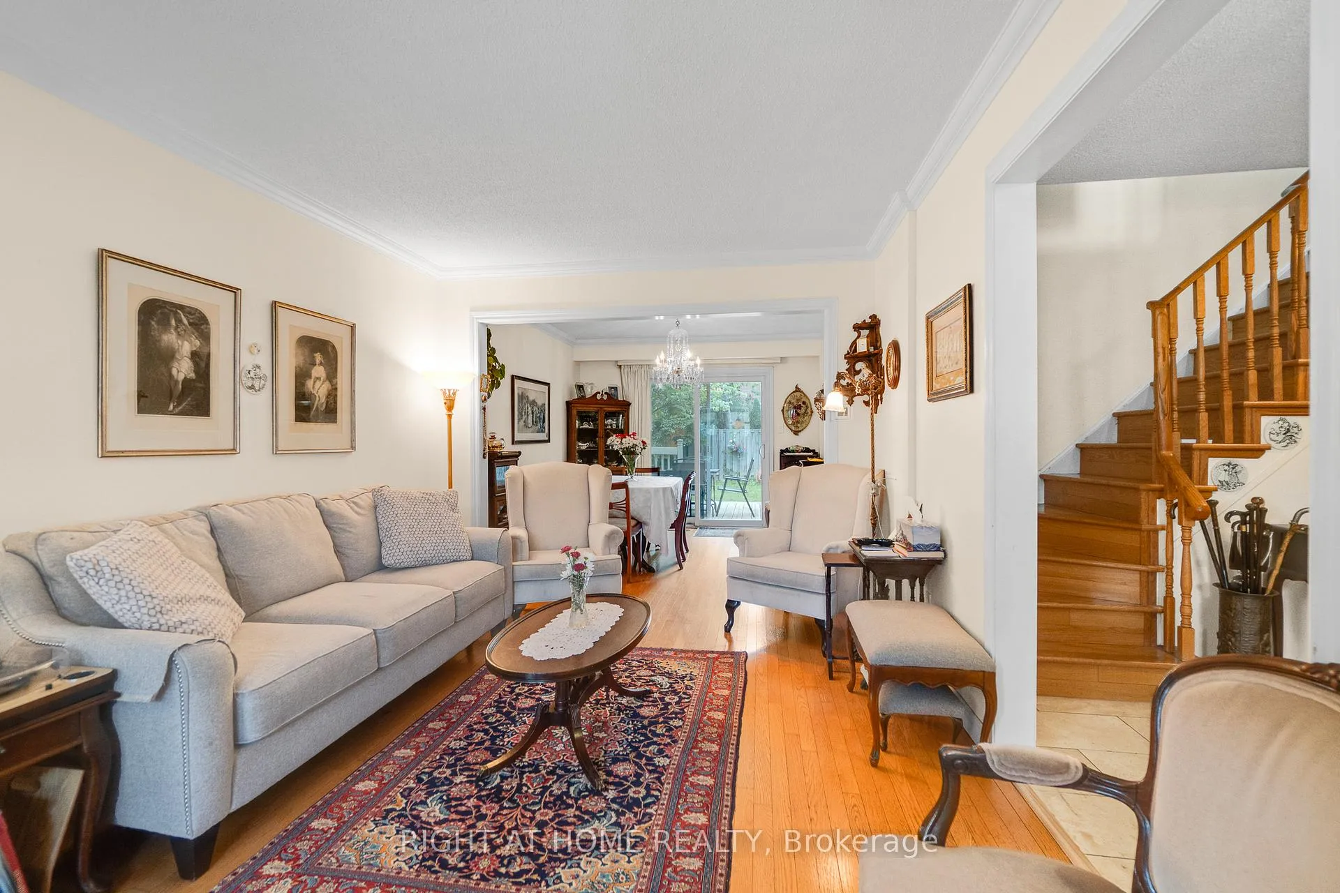 Photo 14 of 1093 Montgomery Drive, Oakville, Glen Abbey — HOMEH