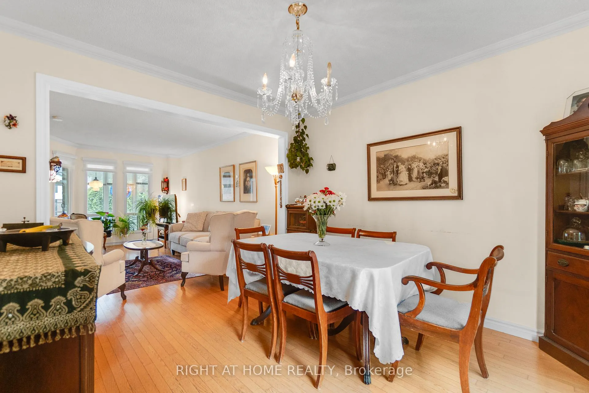 Photo 16 of 1093 Montgomery Drive, Oakville, Glen Abbey — HOMEH