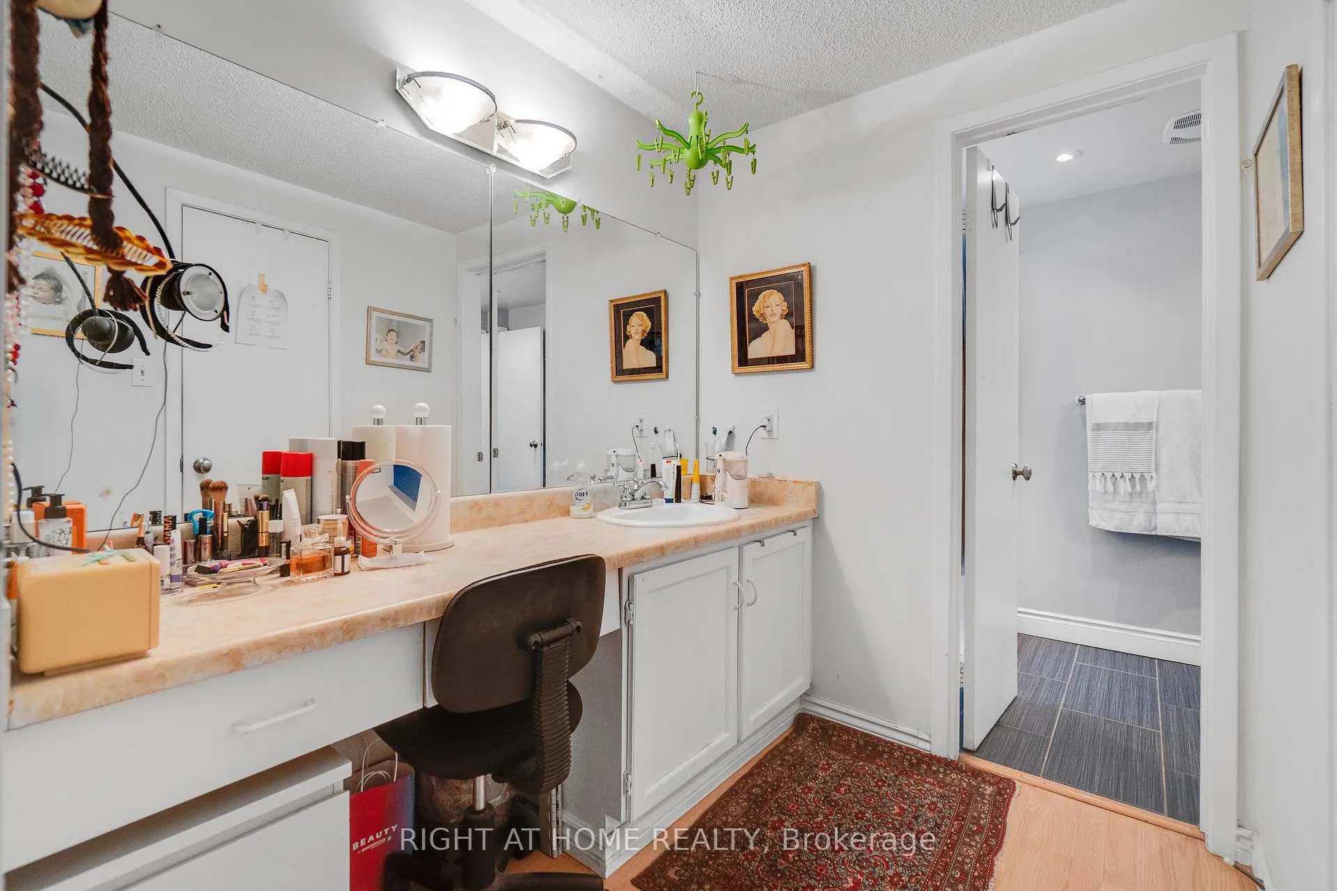 Photo 28 of 1093 Montgomery Drive, Oakville, Glen Abbey — HOMEH