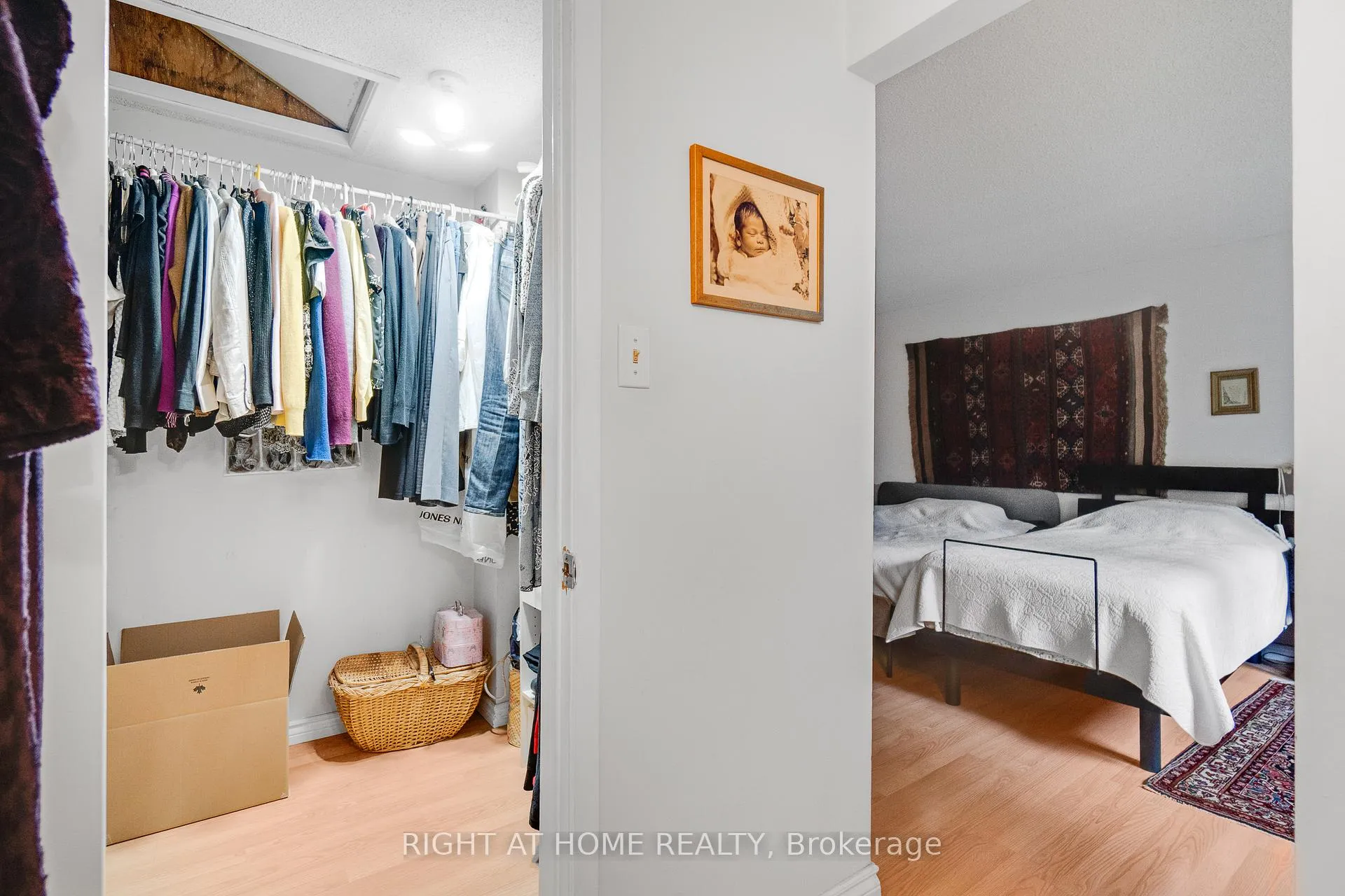 Photo 29 of 1093 Montgomery Drive, Oakville, Glen Abbey — HOMEH