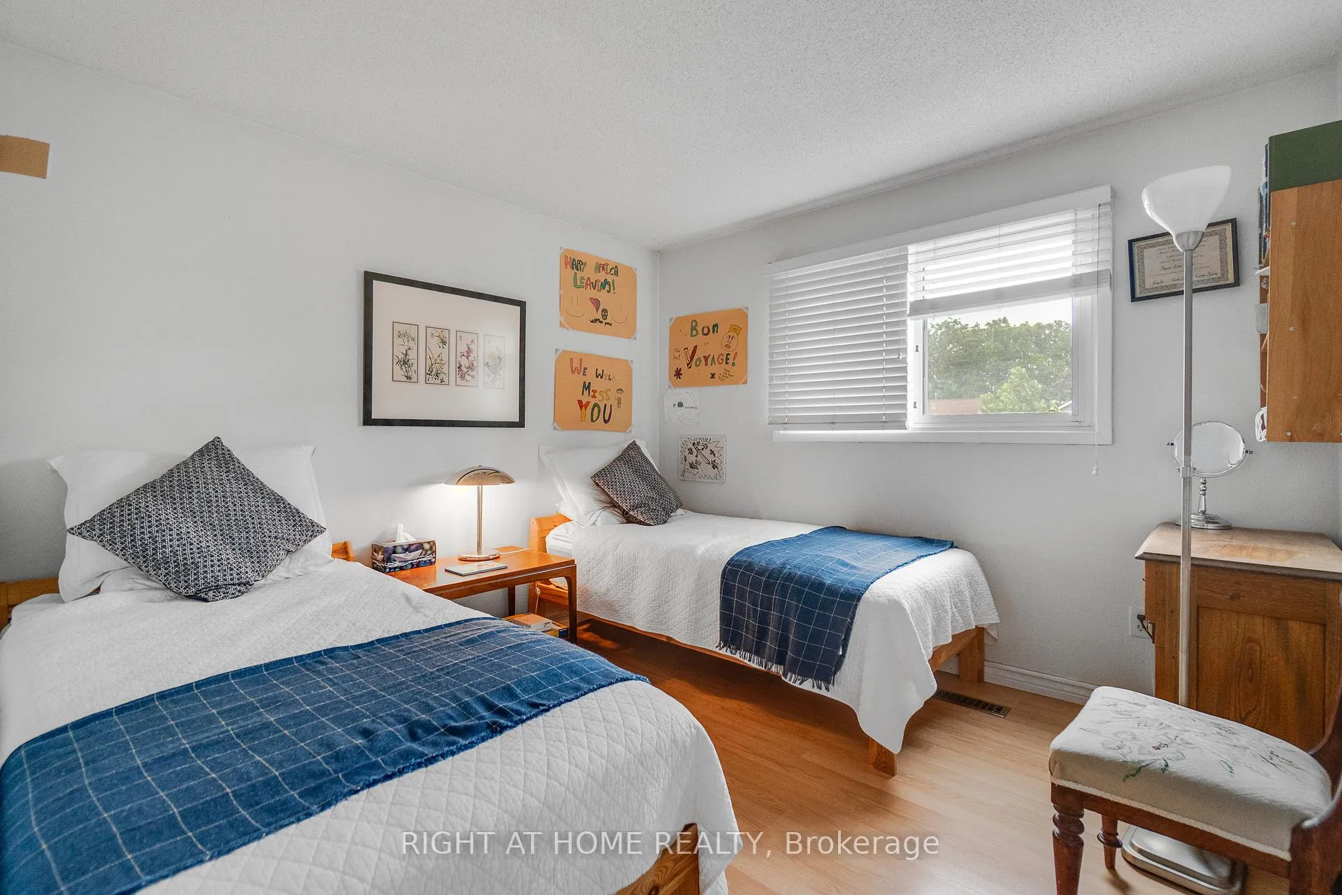 Photo 30 of 1093 Montgomery Drive, Oakville, Glen Abbey — HOMEH