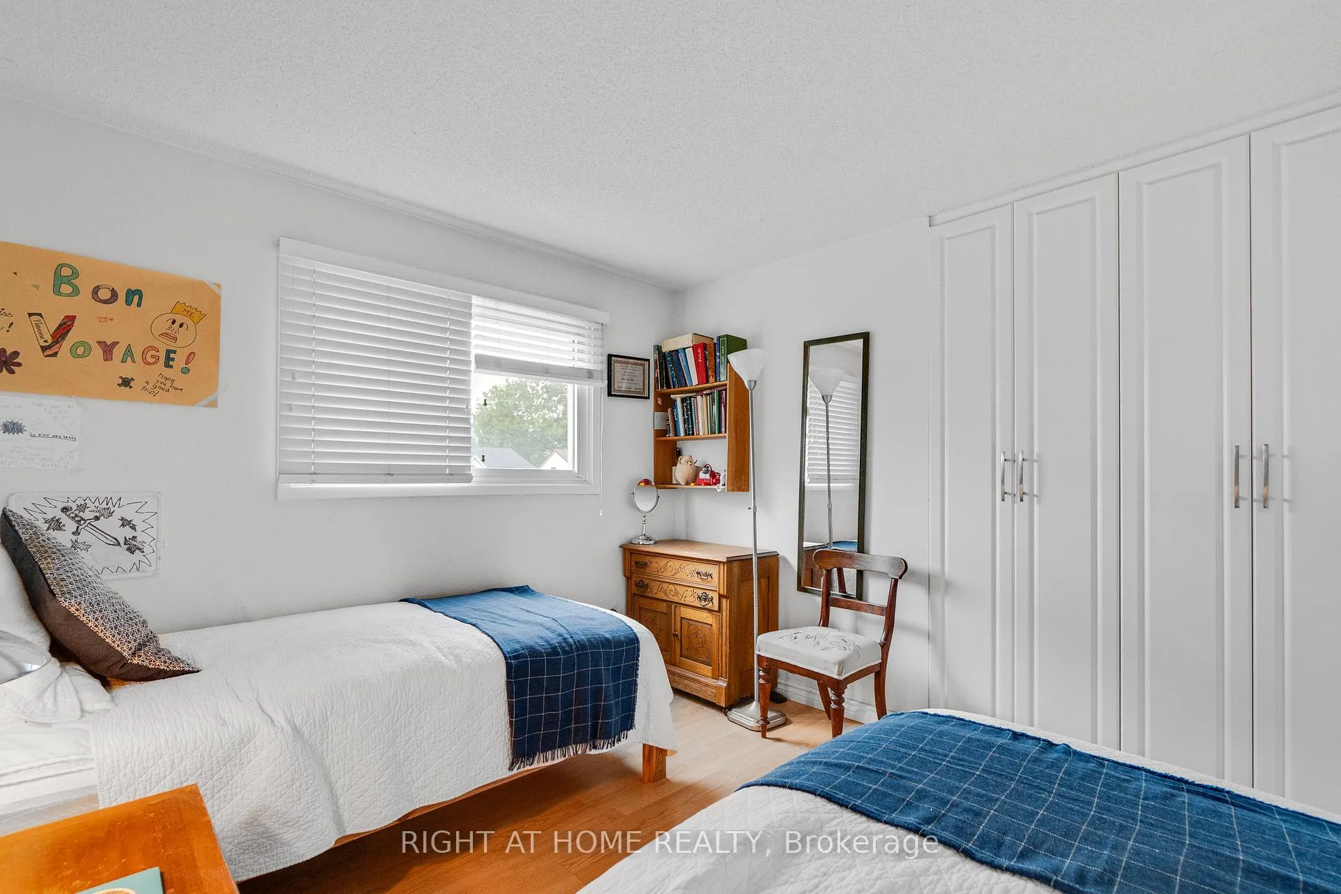 Photo 31 of 1093 Montgomery Drive, Oakville, Glen Abbey — HOMEH