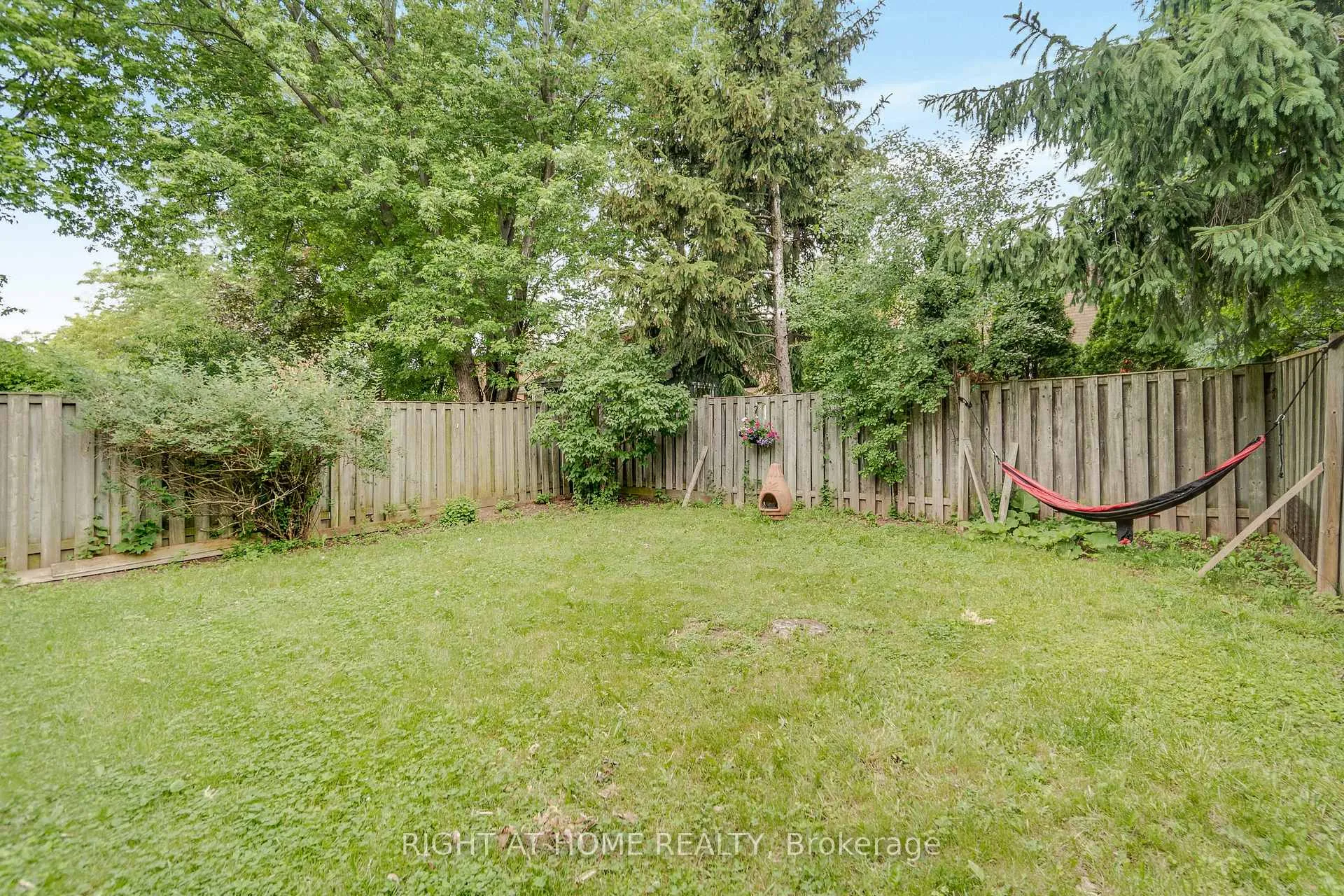Photo 42 of 1093 Montgomery Drive, Oakville, Glen Abbey — HOMEH