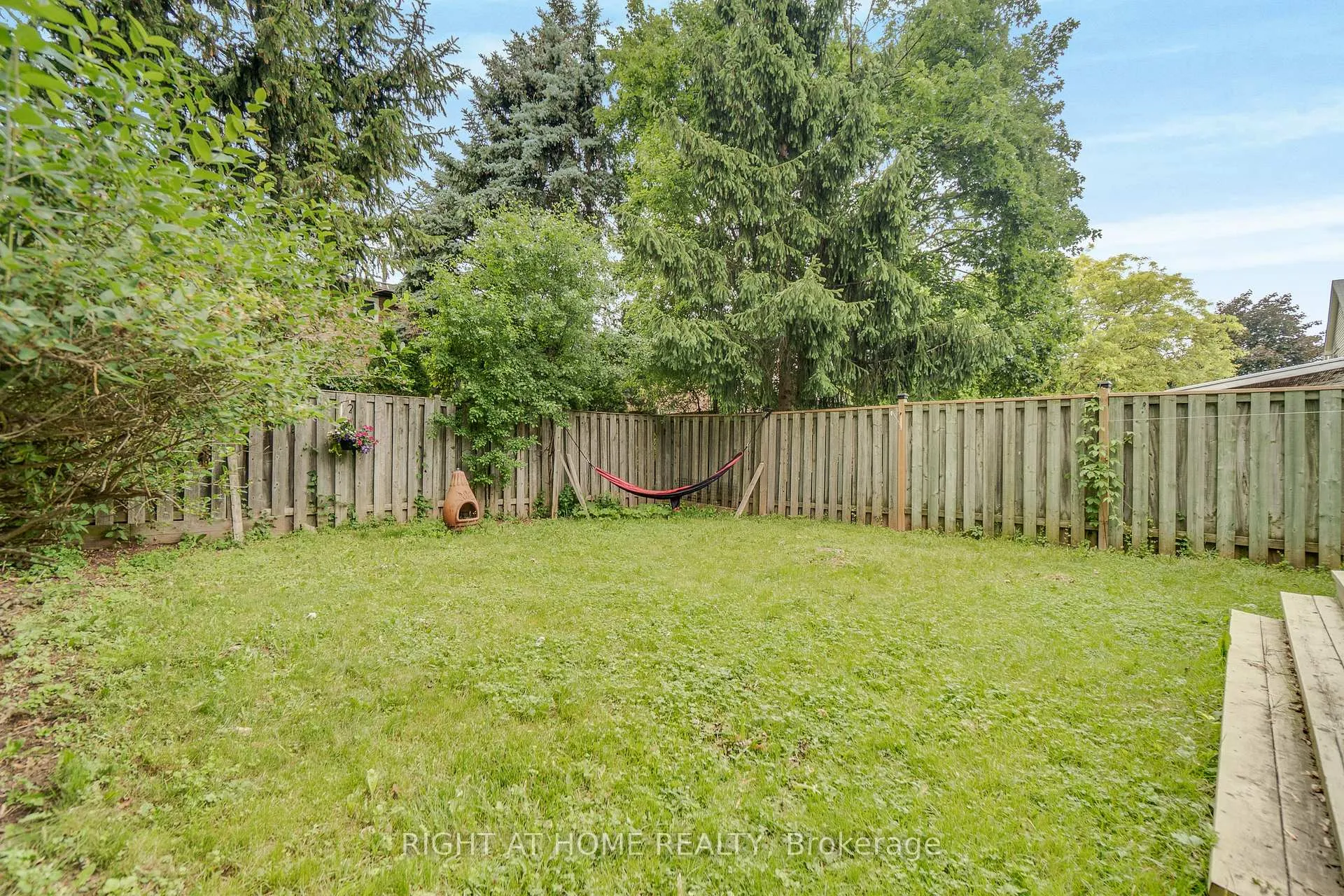 Photo 43 of 1093 Montgomery Drive, Oakville, Glen Abbey — HOMEH