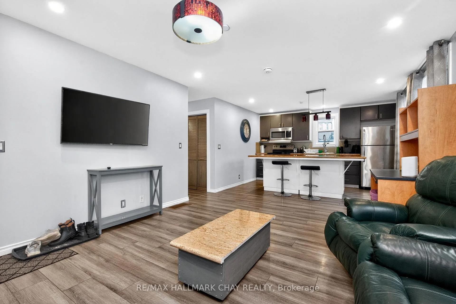 Photo 4 of 371 Barrie Road, Orillia — HOMEH